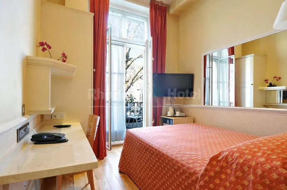 Bed in Rhodes Hotel Bed in Rhodes Hotel