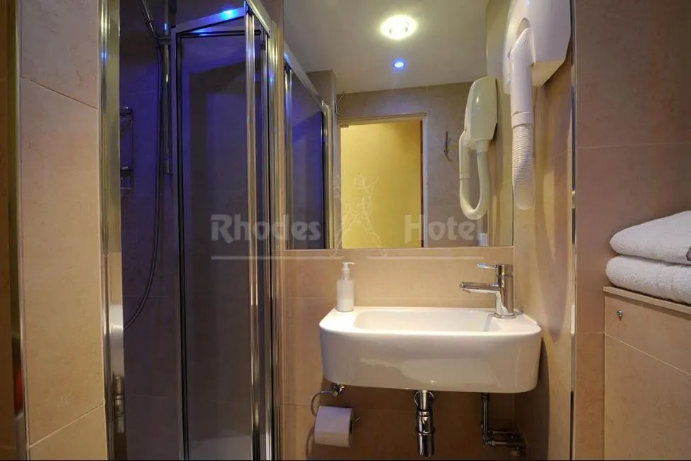 Bathroom in Rhodes Hotel