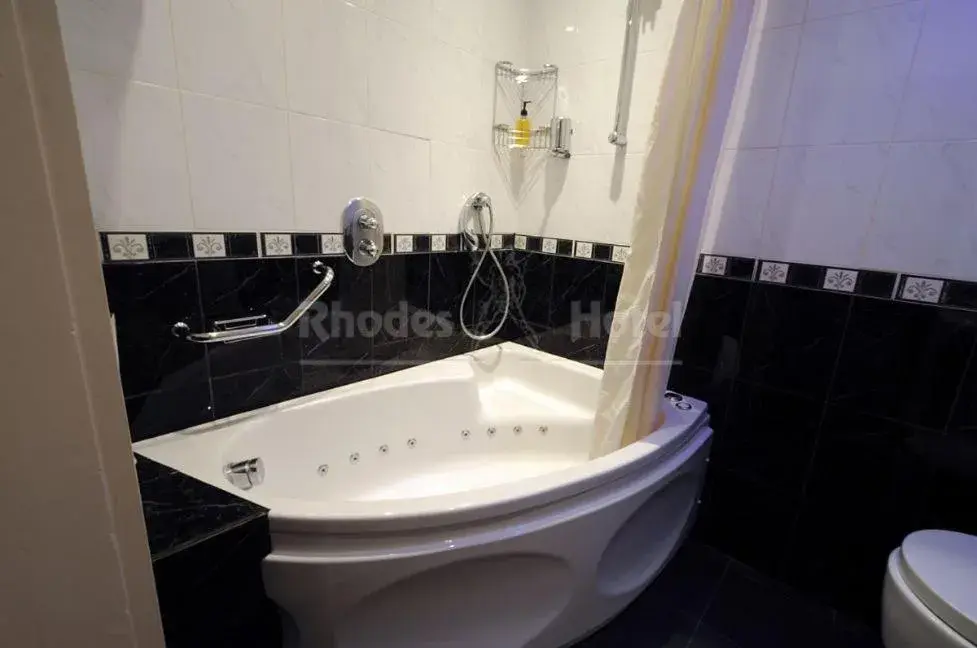 Bathroom in Rhodes Hotel Bathroom in Rhodes Hotel