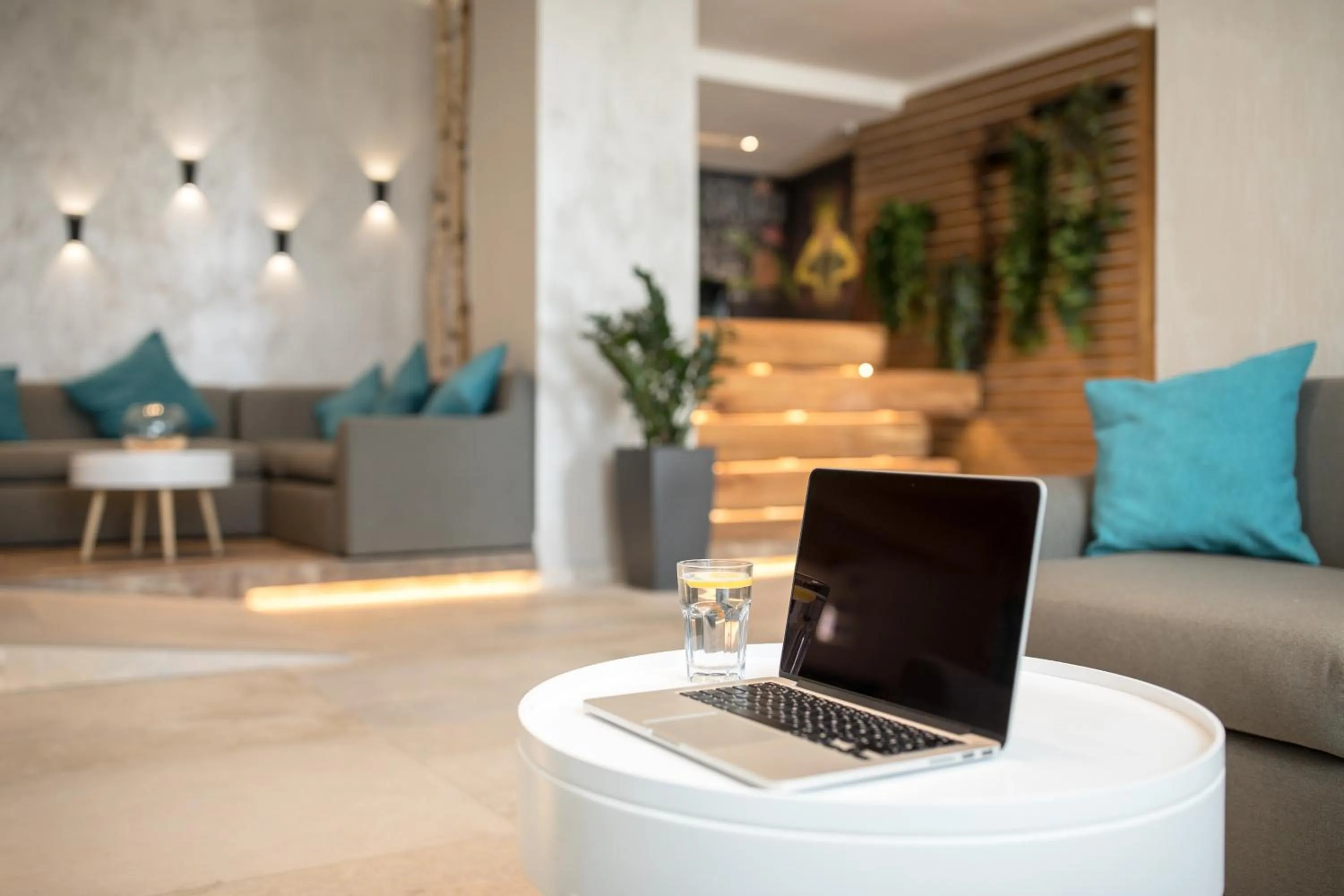 Seating area in Hotel Rozmarin