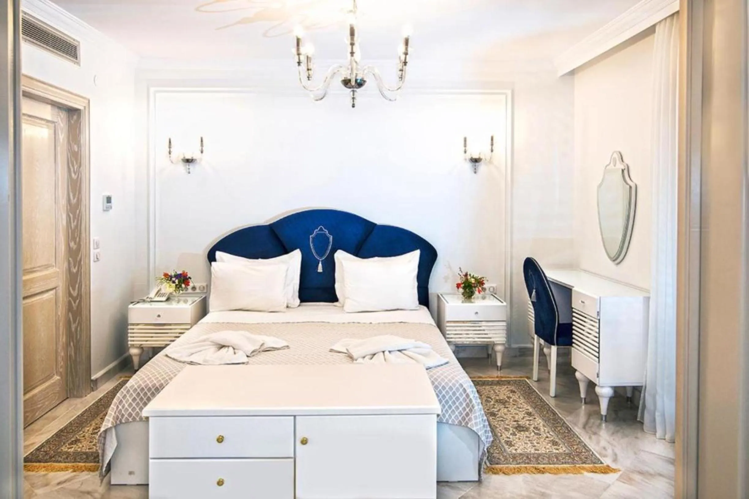 Bed in Viva Mare Hotel & Spa