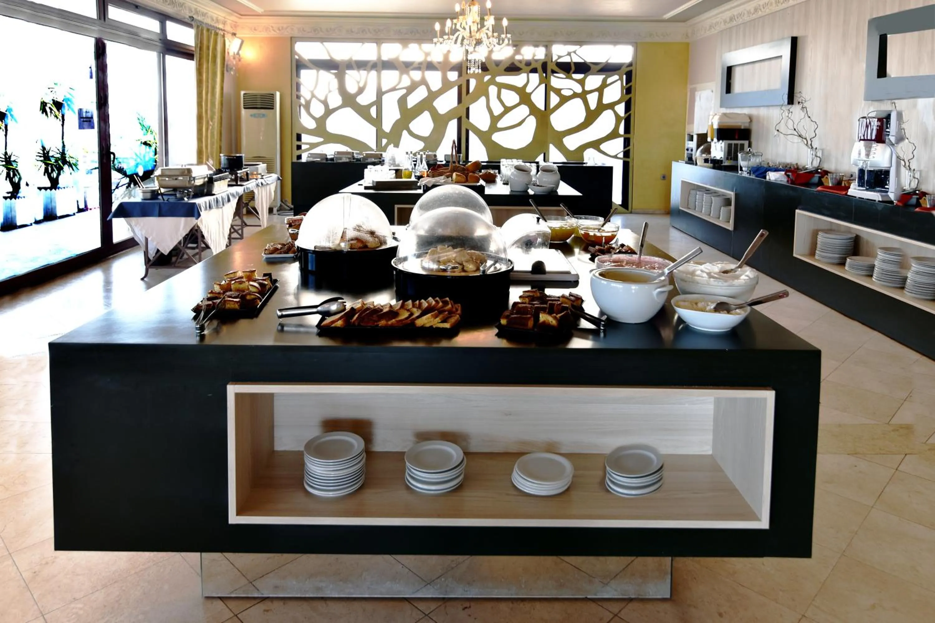 Property building in Viva Mare Hotel & Spa