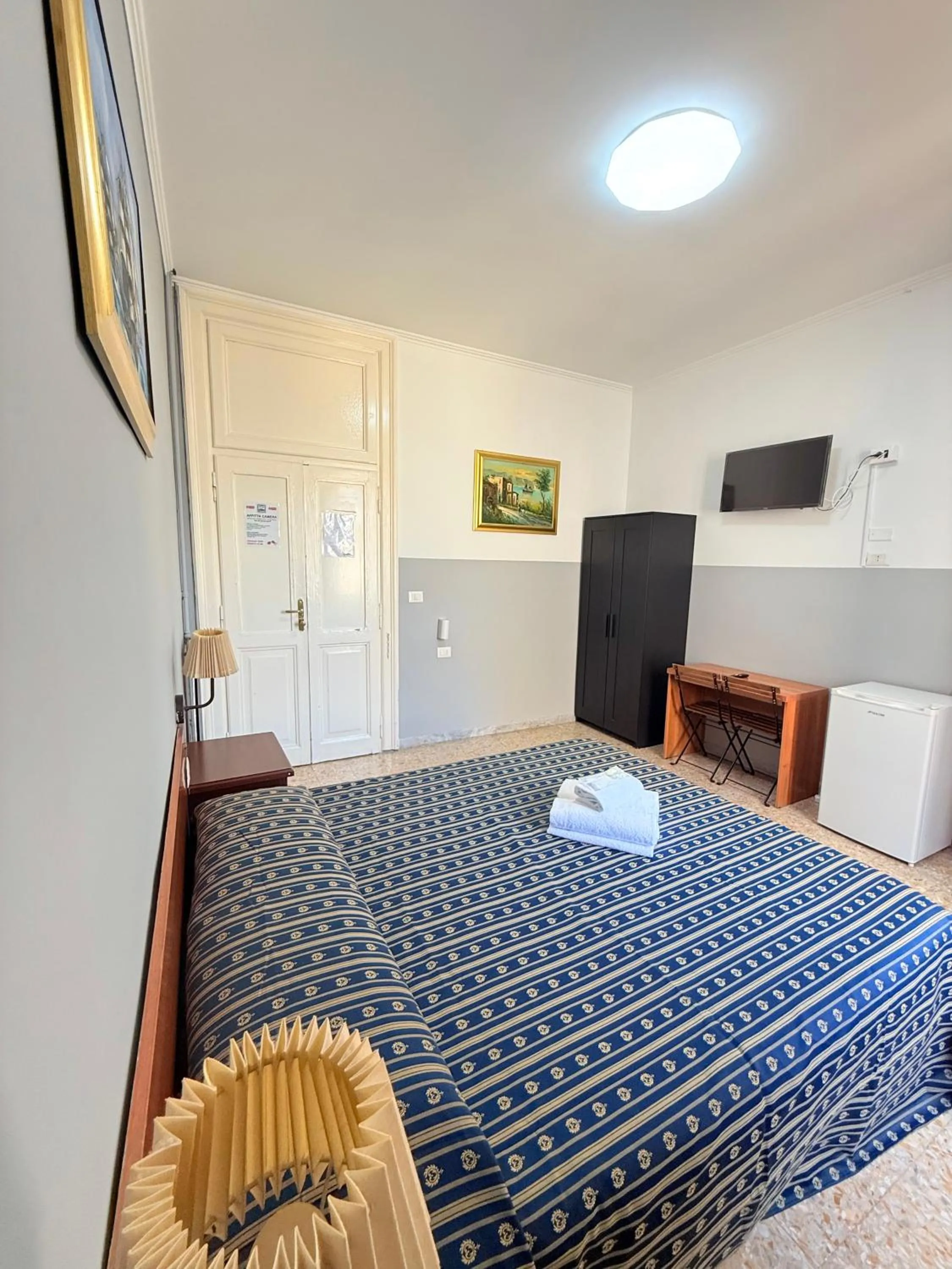 Double Room with Private Bathroom in Vertex Suite