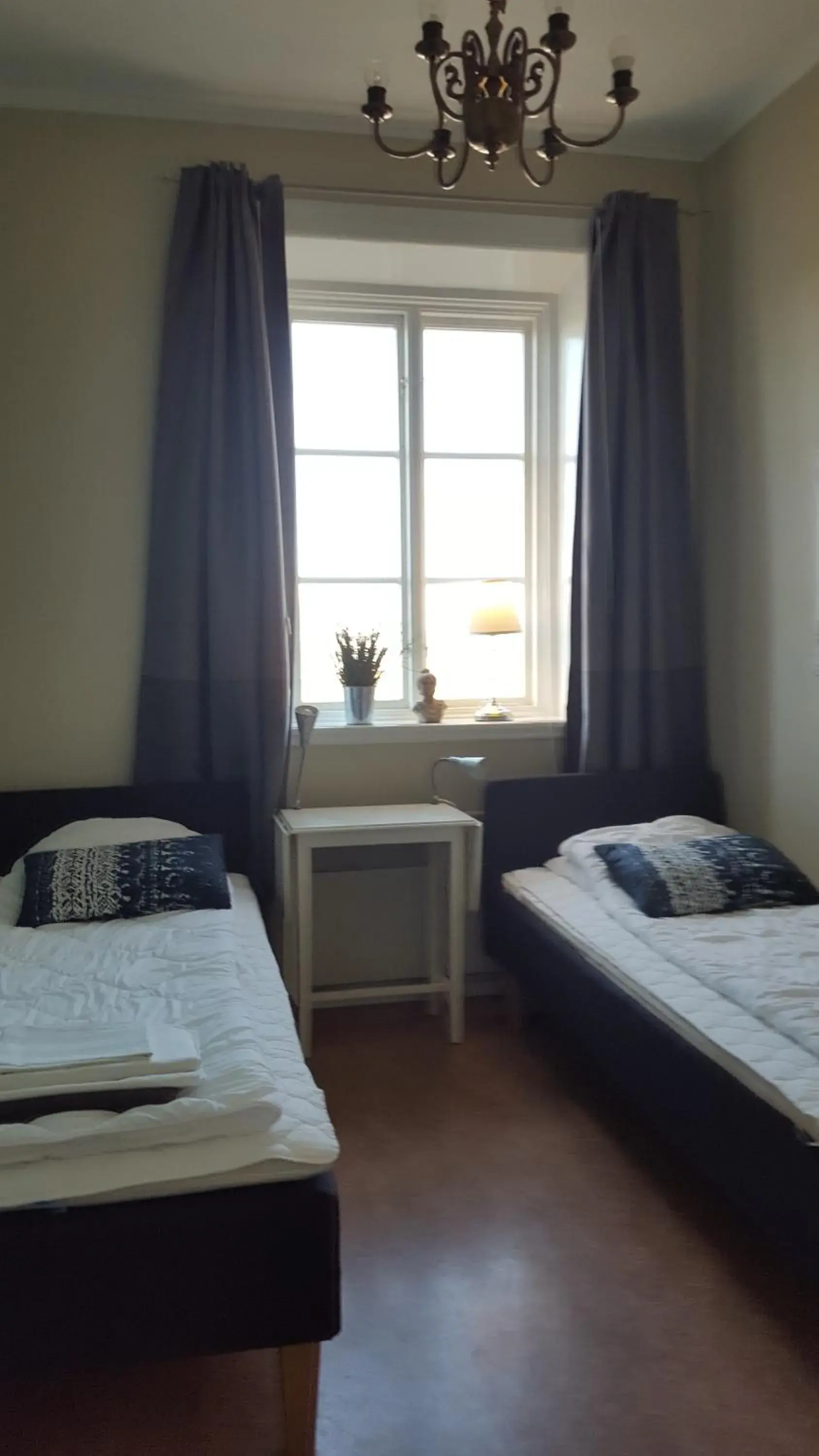 Twin Room with Shared Bathroom - single occupancy in Centralstationens Vandrarhem Twin Room with Shared Bathroom - single occupancy in Centralstationens Vandrarhem