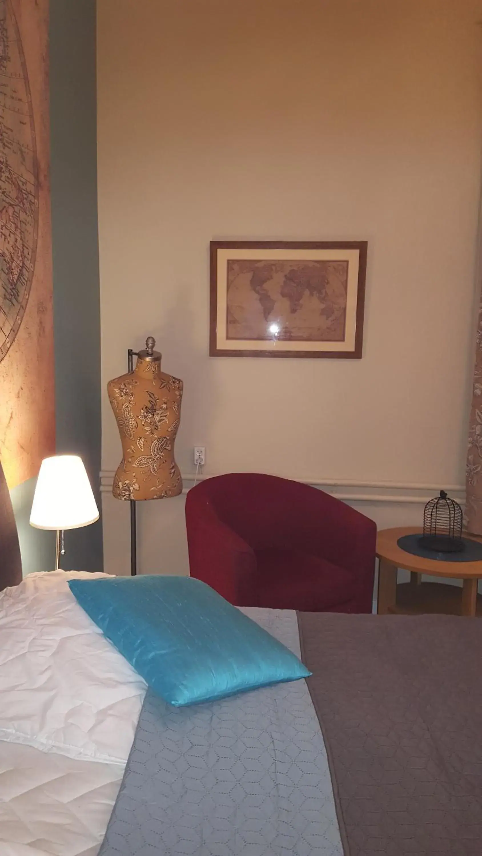 Quadruple Room with Shower - single occupancy in Centralstationens Vandrarhem Quadruple Room with Shower - single occupancy in Centralstationens Vandrarhem