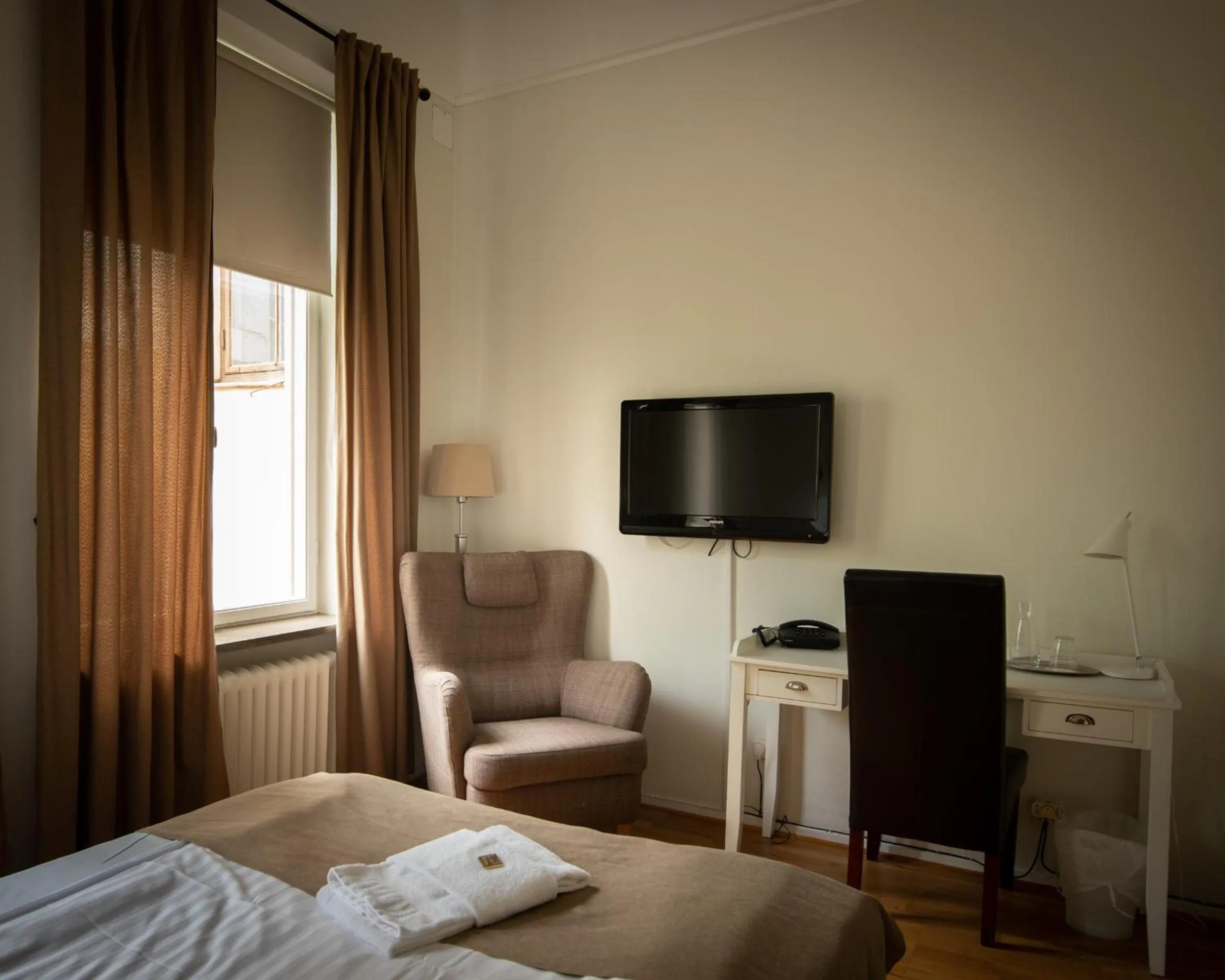 Property building, Bed in Stadshotellet Kristianstad