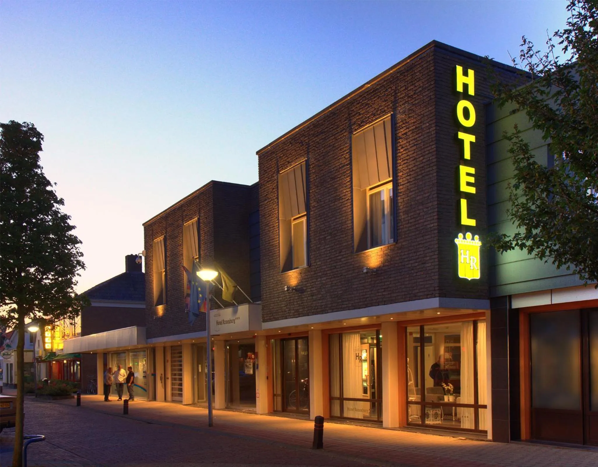 Facade/entrance in Hotel Rozenburg