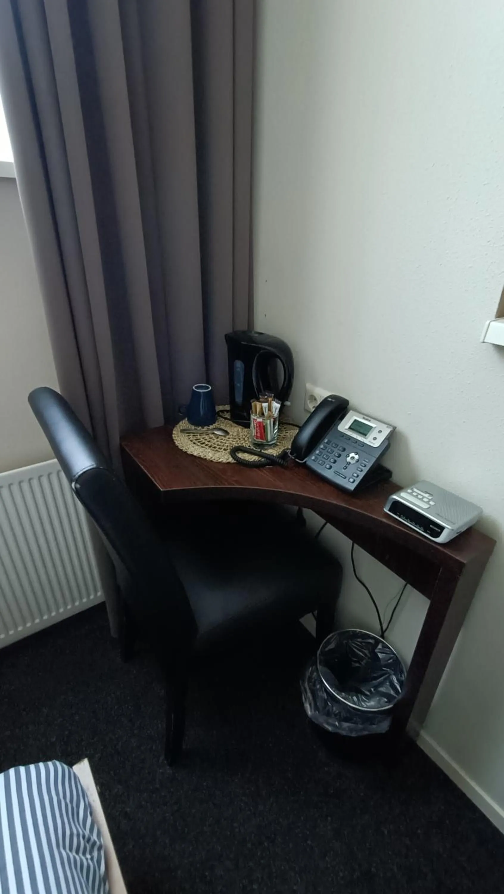 Coffee/tea facilities in Hotel Rozenburg