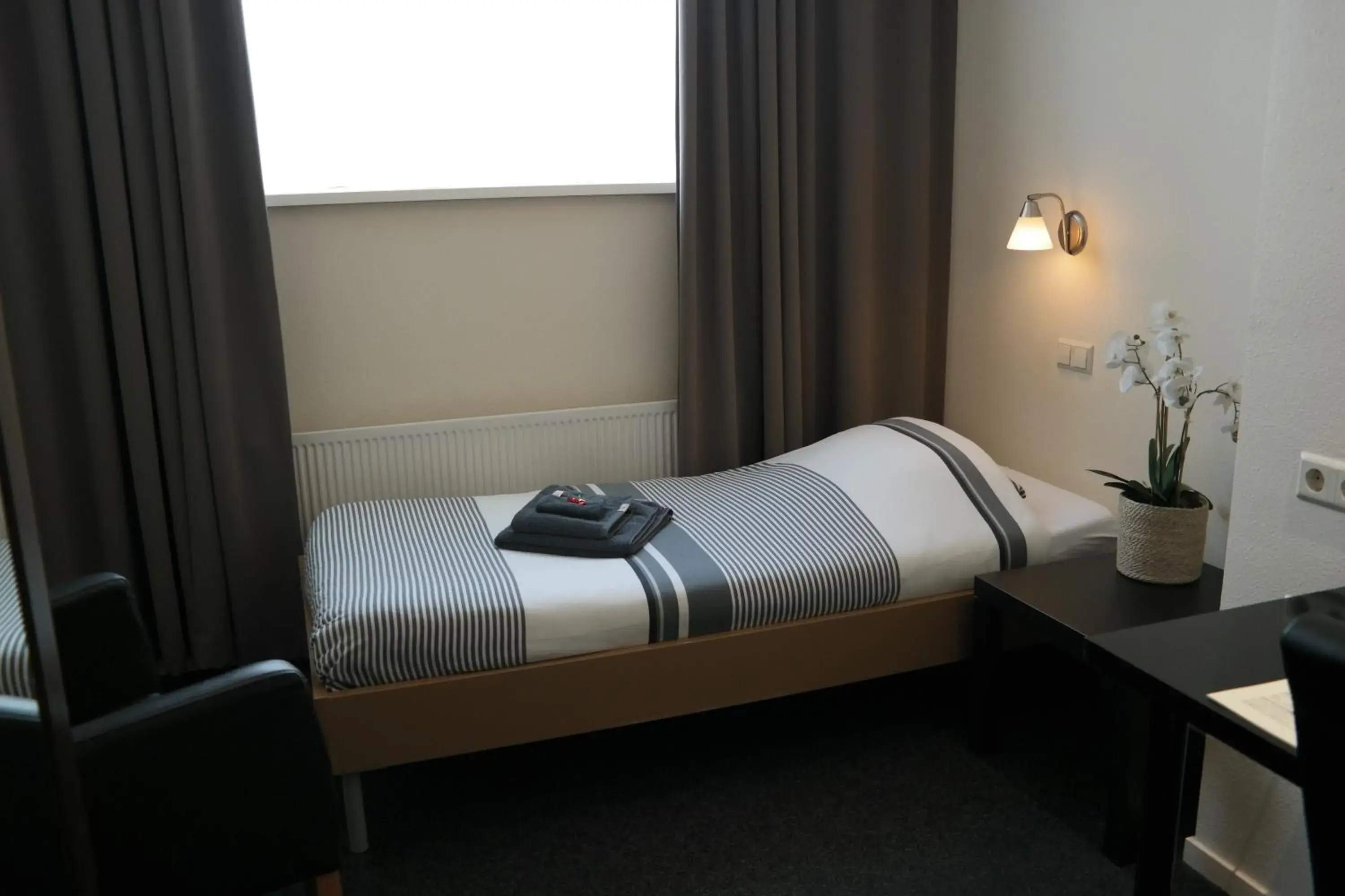 Single Room - single occupancy in Hotel Rozenburg Single Room - single occupancy in Hotel Rozenburg