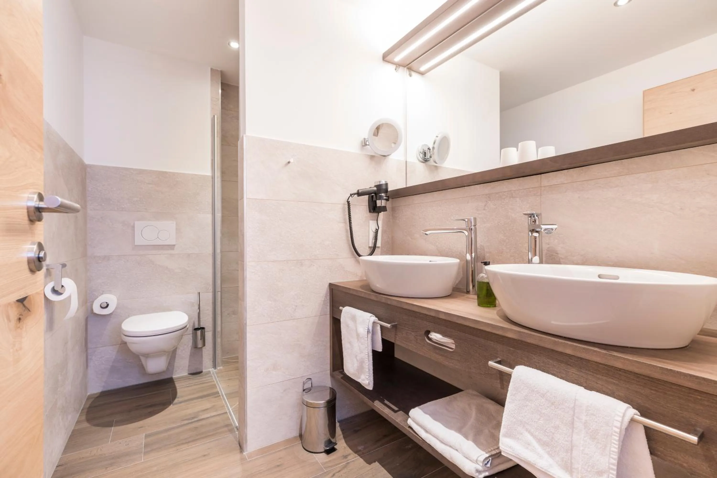 Bathroom in Hotel Alpenland