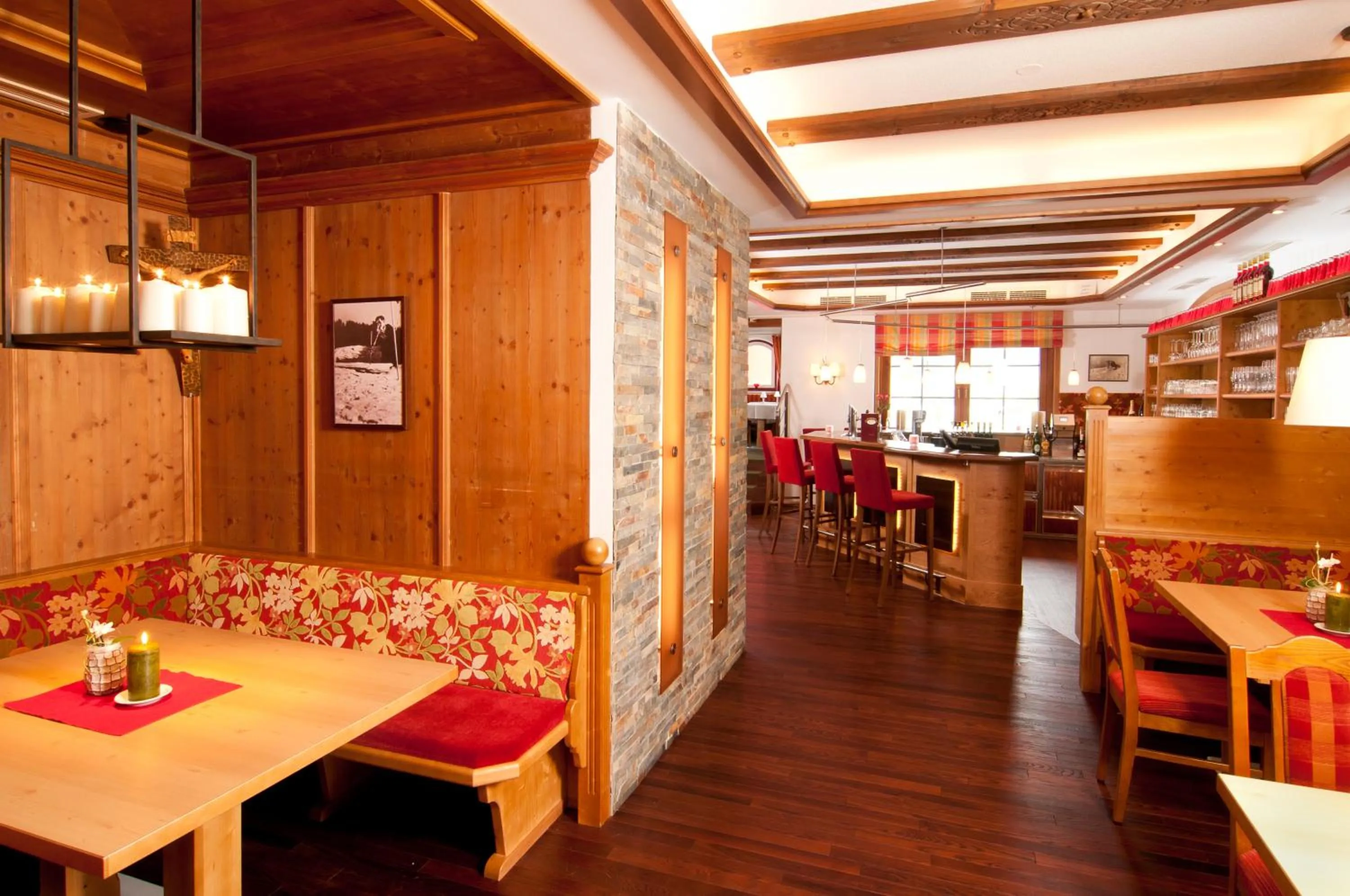 Restaurant/places to eat in Hotel Alpenland