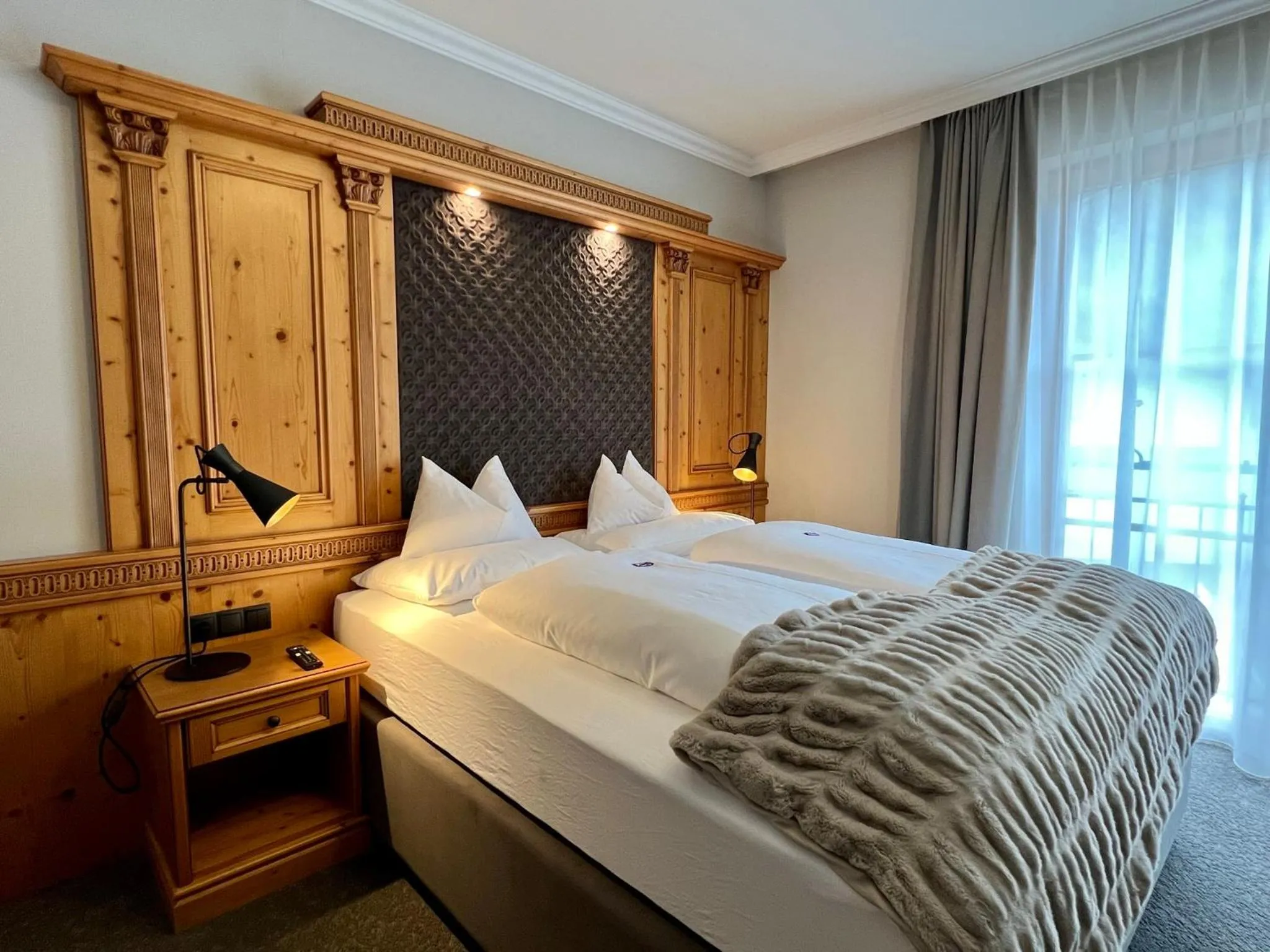Photo of the whole room, Bed in Superior Hotel Panorama