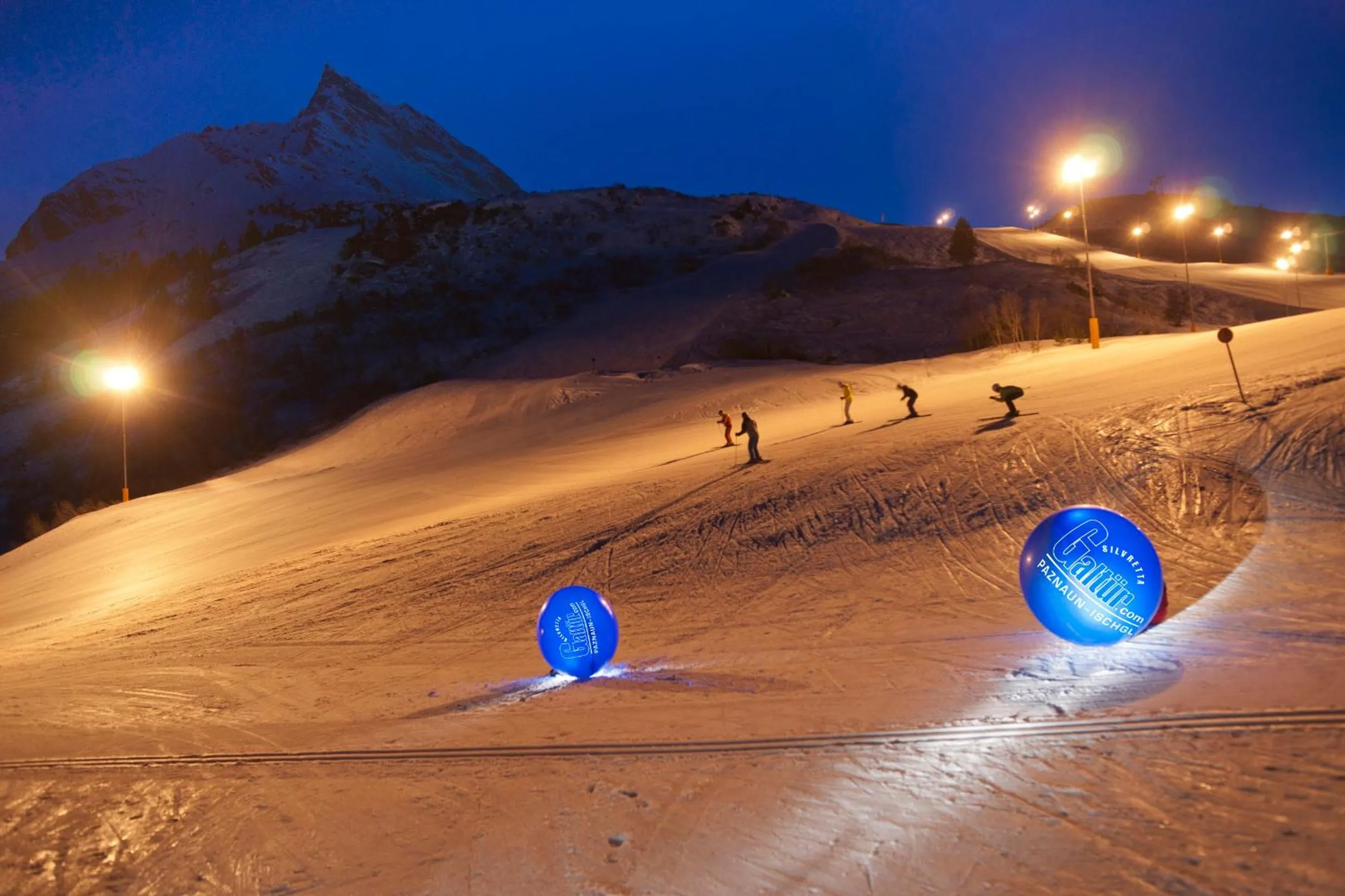 Skiing in Alpenromantik-Hotel Wirlerhof