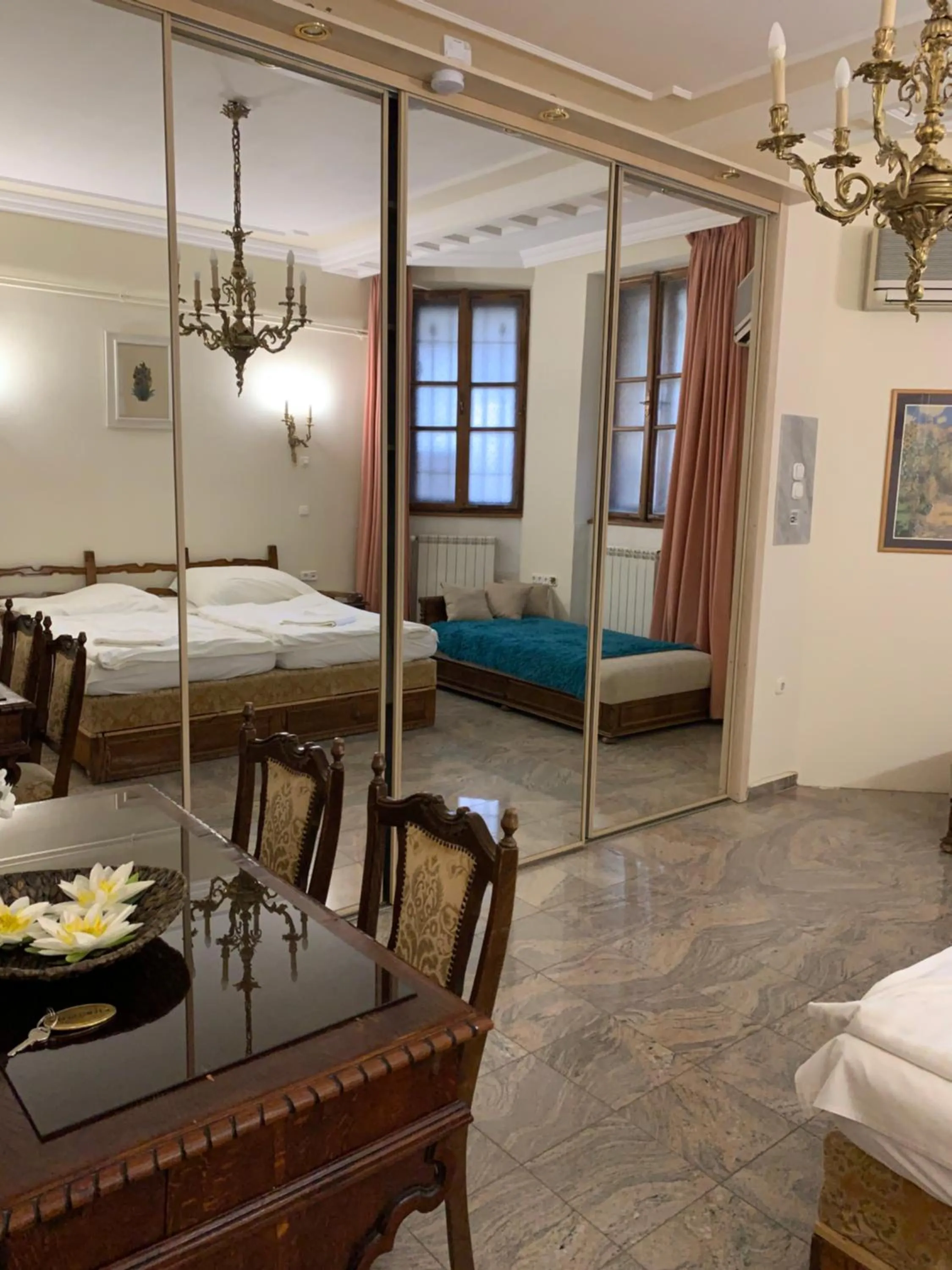 Photo of the whole room, Bed in Kalmár Panzió