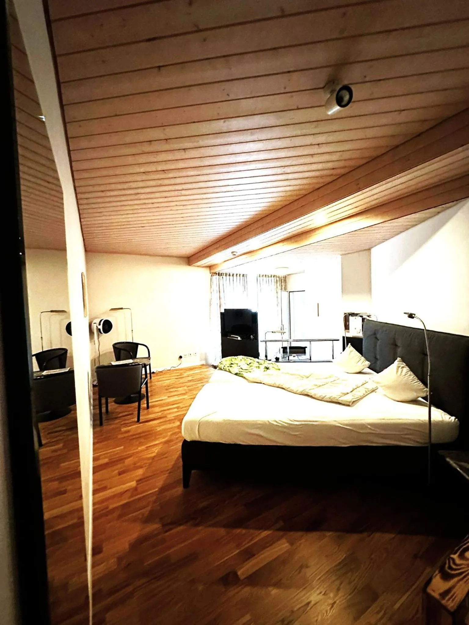 Bedroom, Bed in Gasthof Kreuz Egerkingen