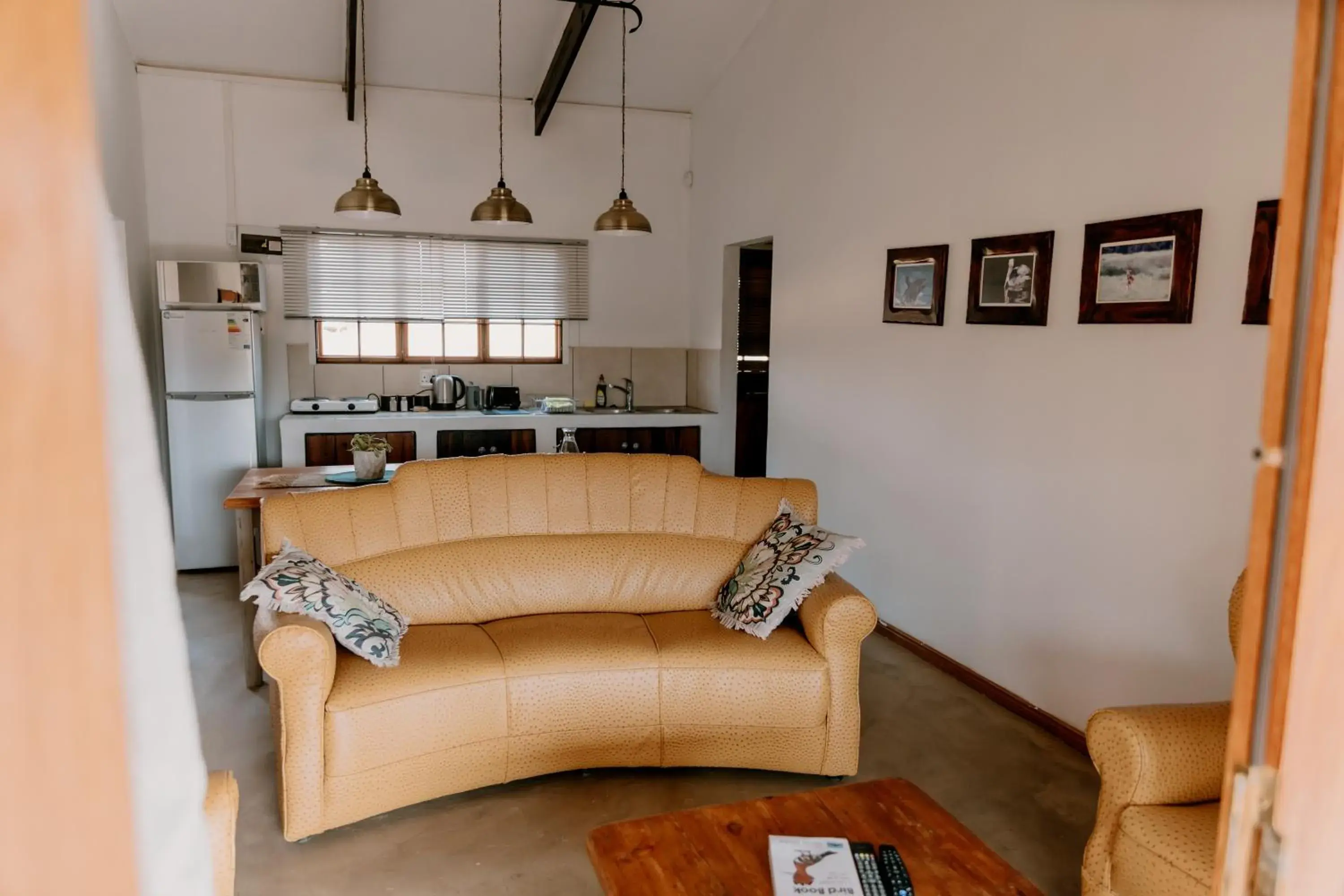 Standard Twin Room with Mountain View - single occupancy in Chandelier Game Lodge Standard Twin Room with Mountain View - single occupancy in Chandelier Game Lodge