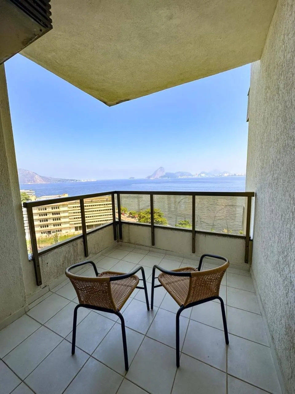 Balcony/Terrace in Hotel Orizzonte Niteroi by Atlantica
