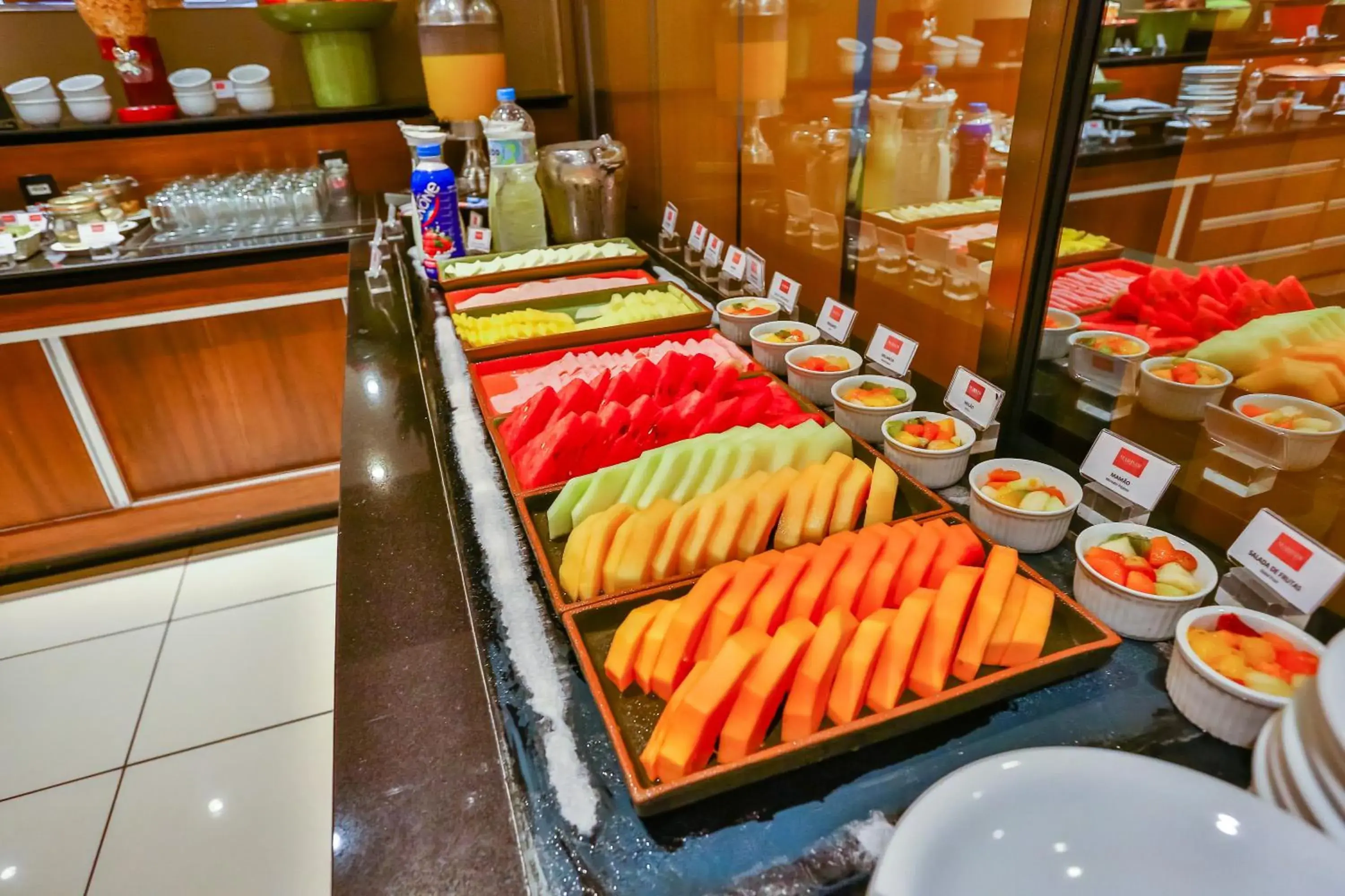 Breakfast in Hotel Orizzonte Niteroi by Atlantica Breakfast in Hotel Orizzonte Niteroi by Atlantica