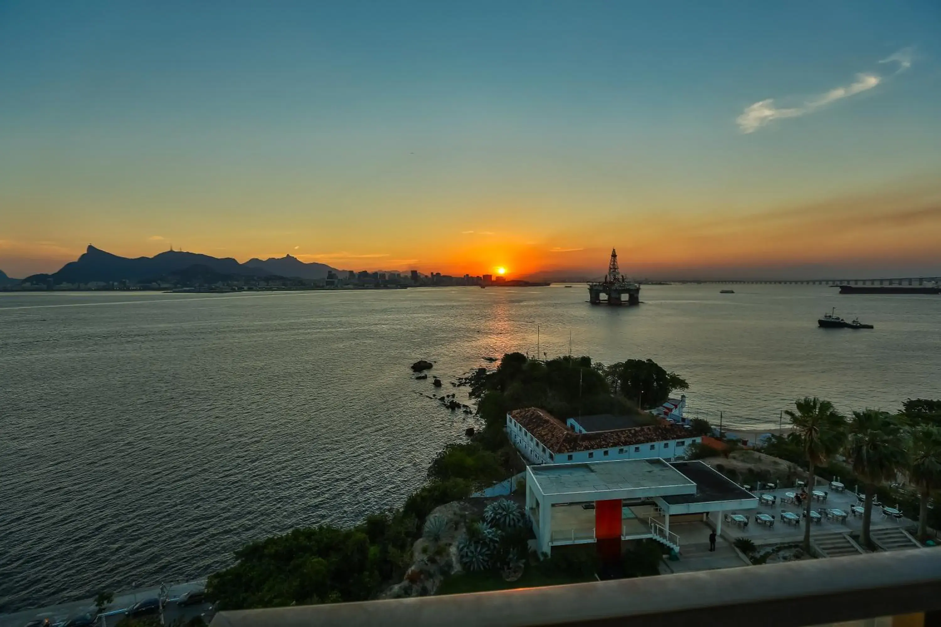 Property building in Hotel Orizzonte Niteroi by Atlantica Property building in Hotel Orizzonte Niteroi by Atlantica