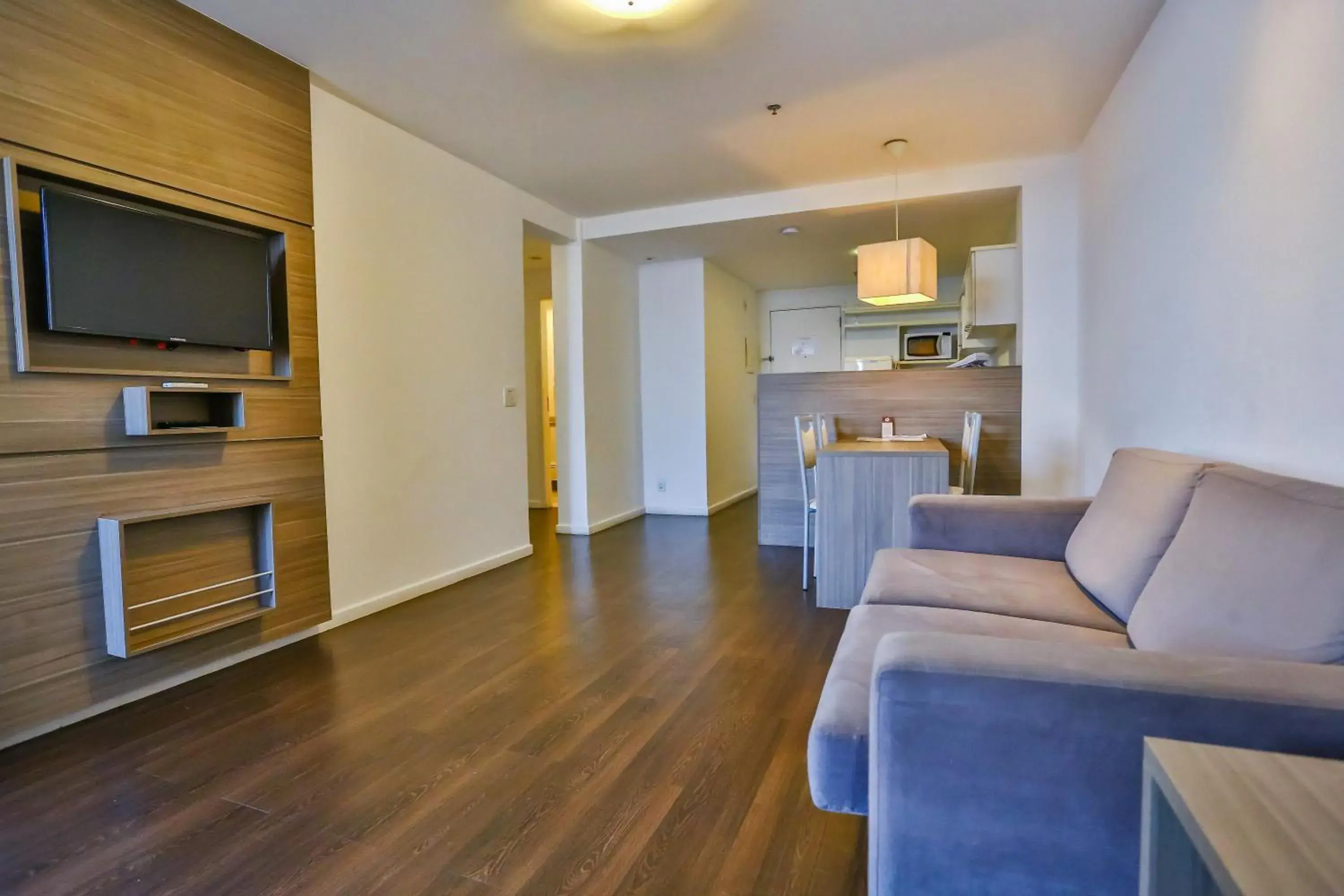 Living room in Hotel Orizzonte Niteroi by Atlantica Living room in Hotel Orizzonte Niteroi by Atlantica