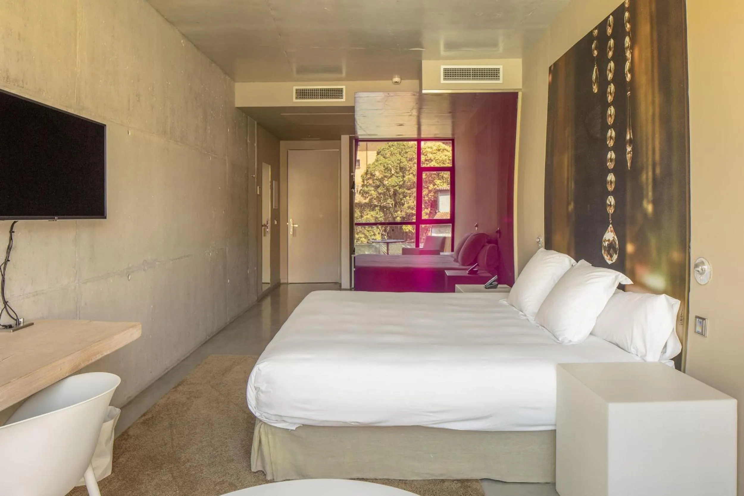 Photo of the whole room, Bed in Hotel Viura