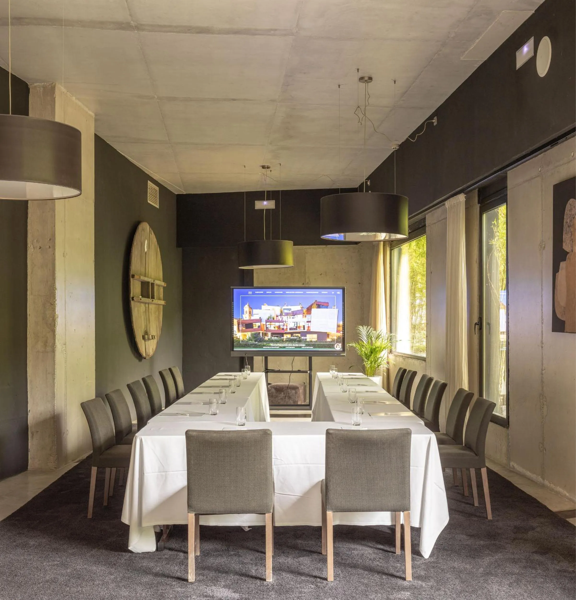 Area and facilities in Hotel Viura