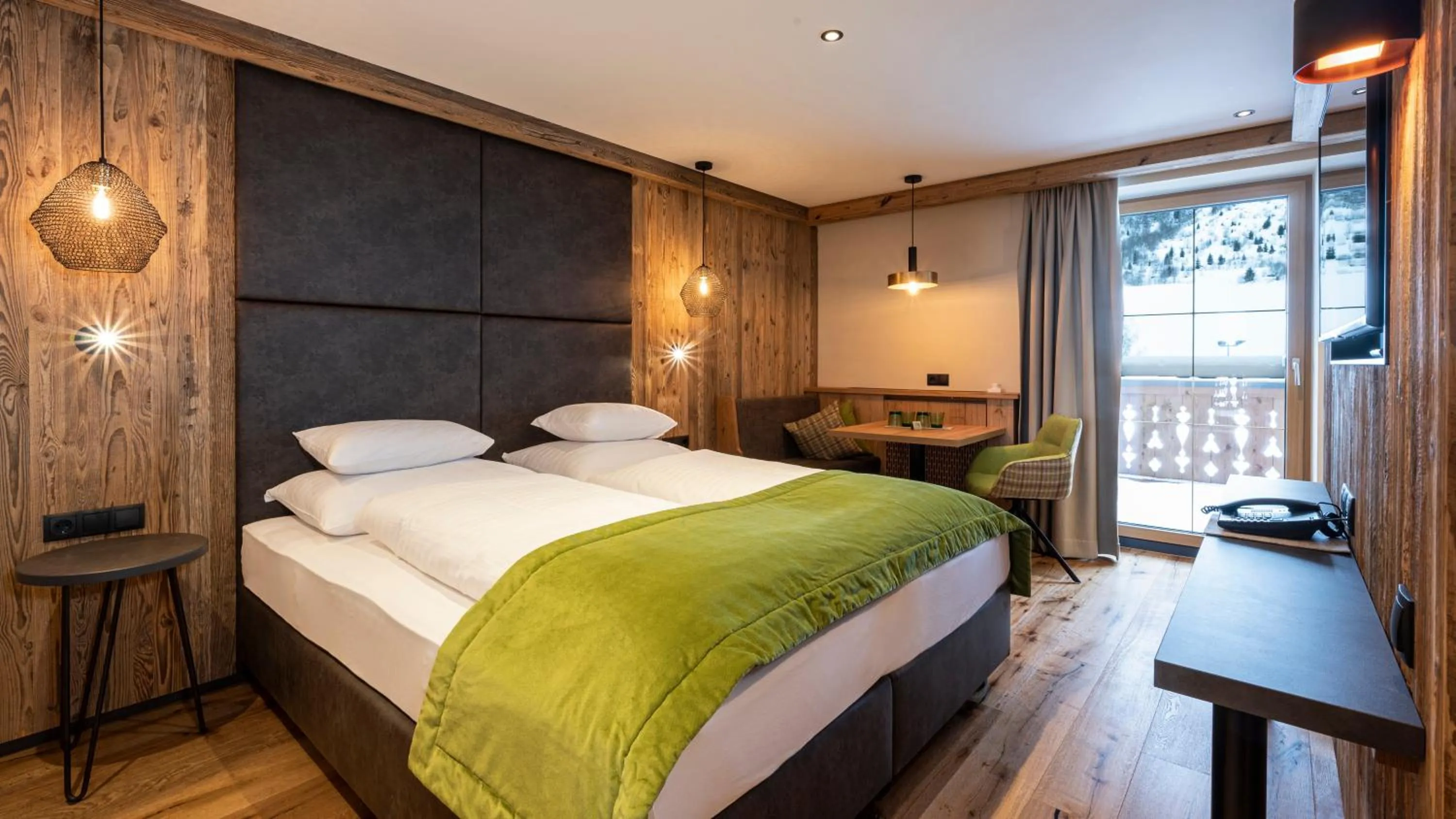 Family, Bed in Alpenresort Fluchthorn