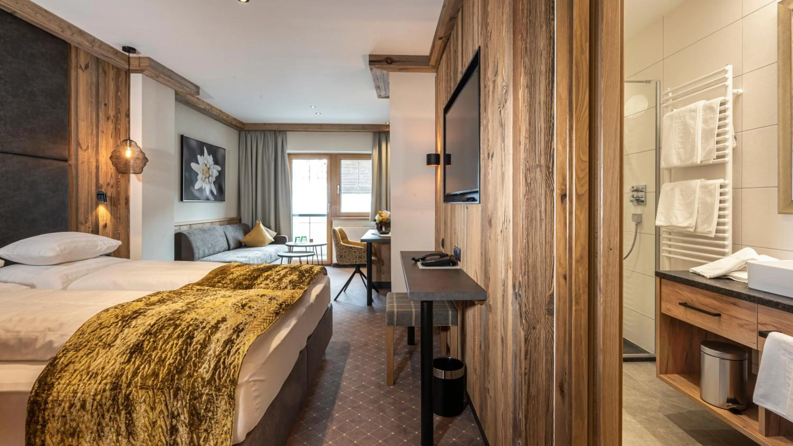 Family, Bed in Alpenresort Fluchthorn