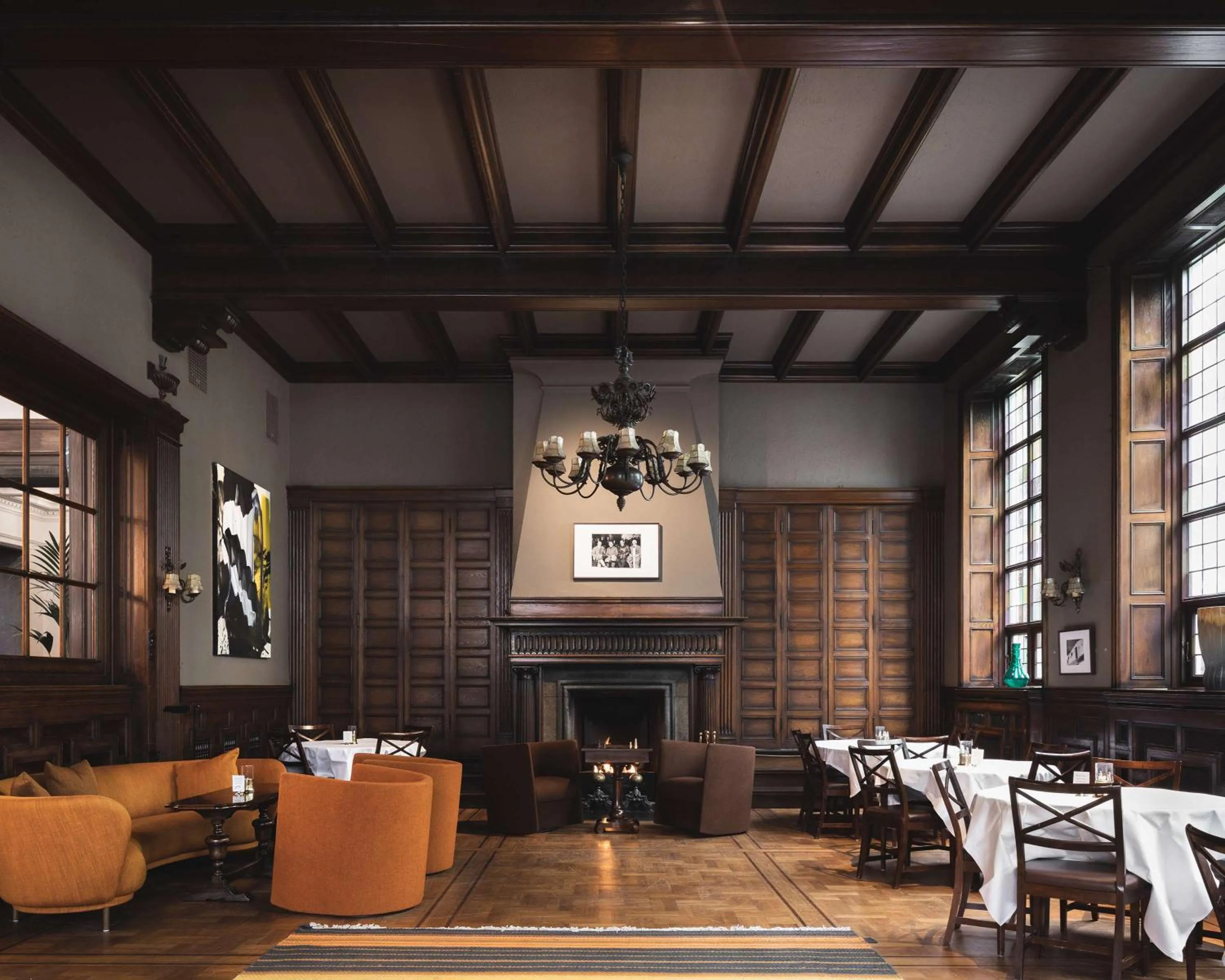 Restaurant/places to eat in Grand Hotel Terminus