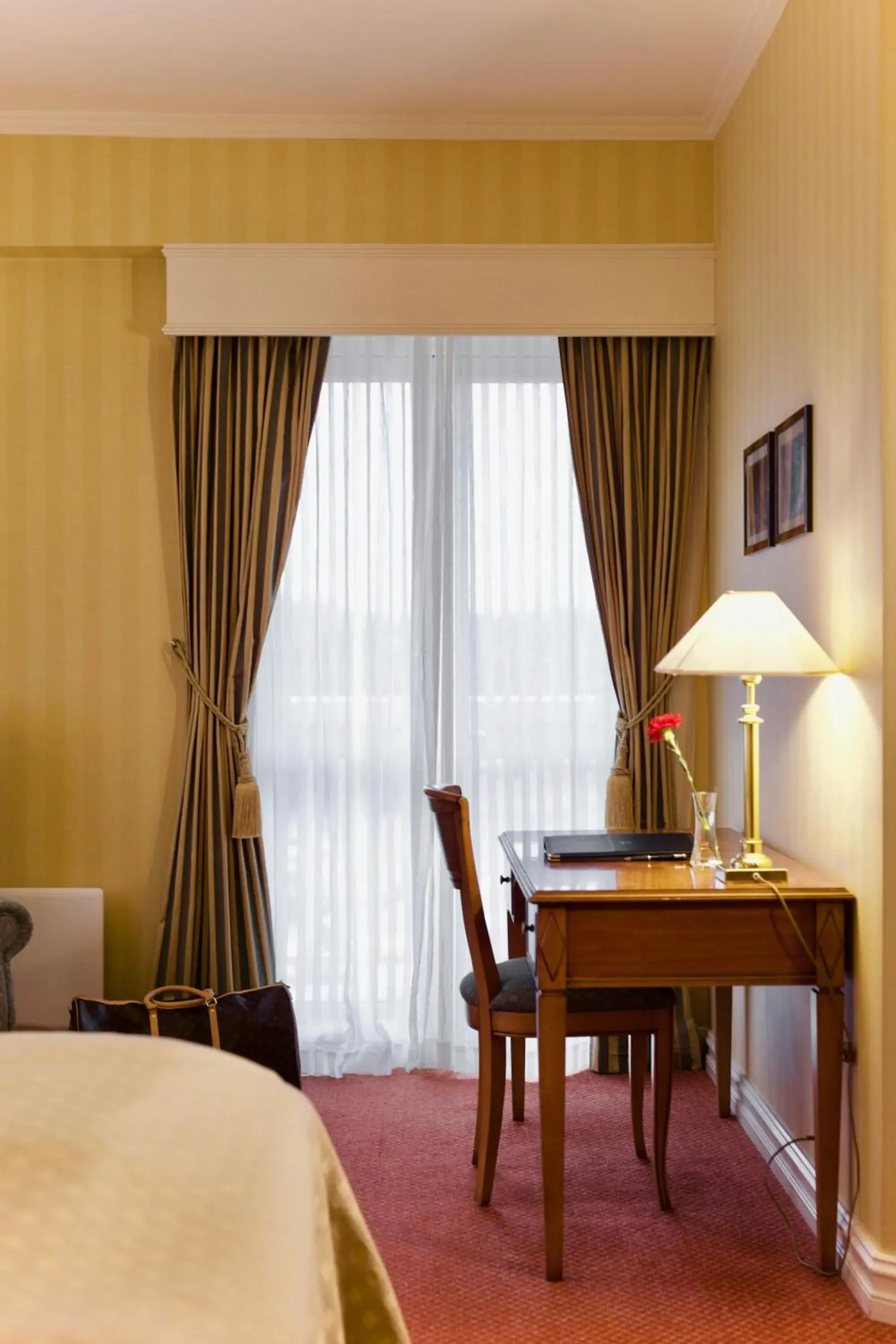 Photo of the whole room, Bed in Losby Gods Manor Photo of the whole room, Bed in Losby Gods Manor