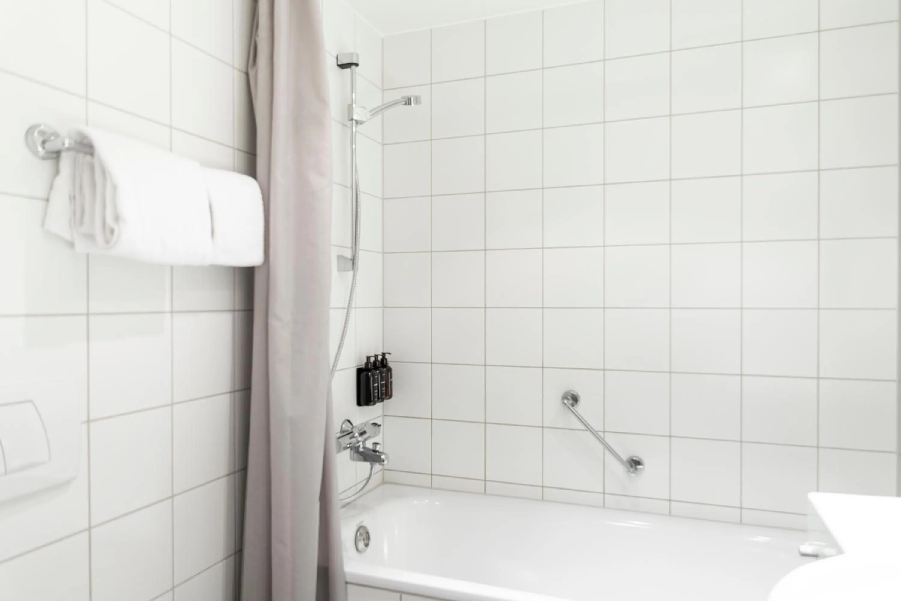 Bathroom in Home Hotel Bryggeparken