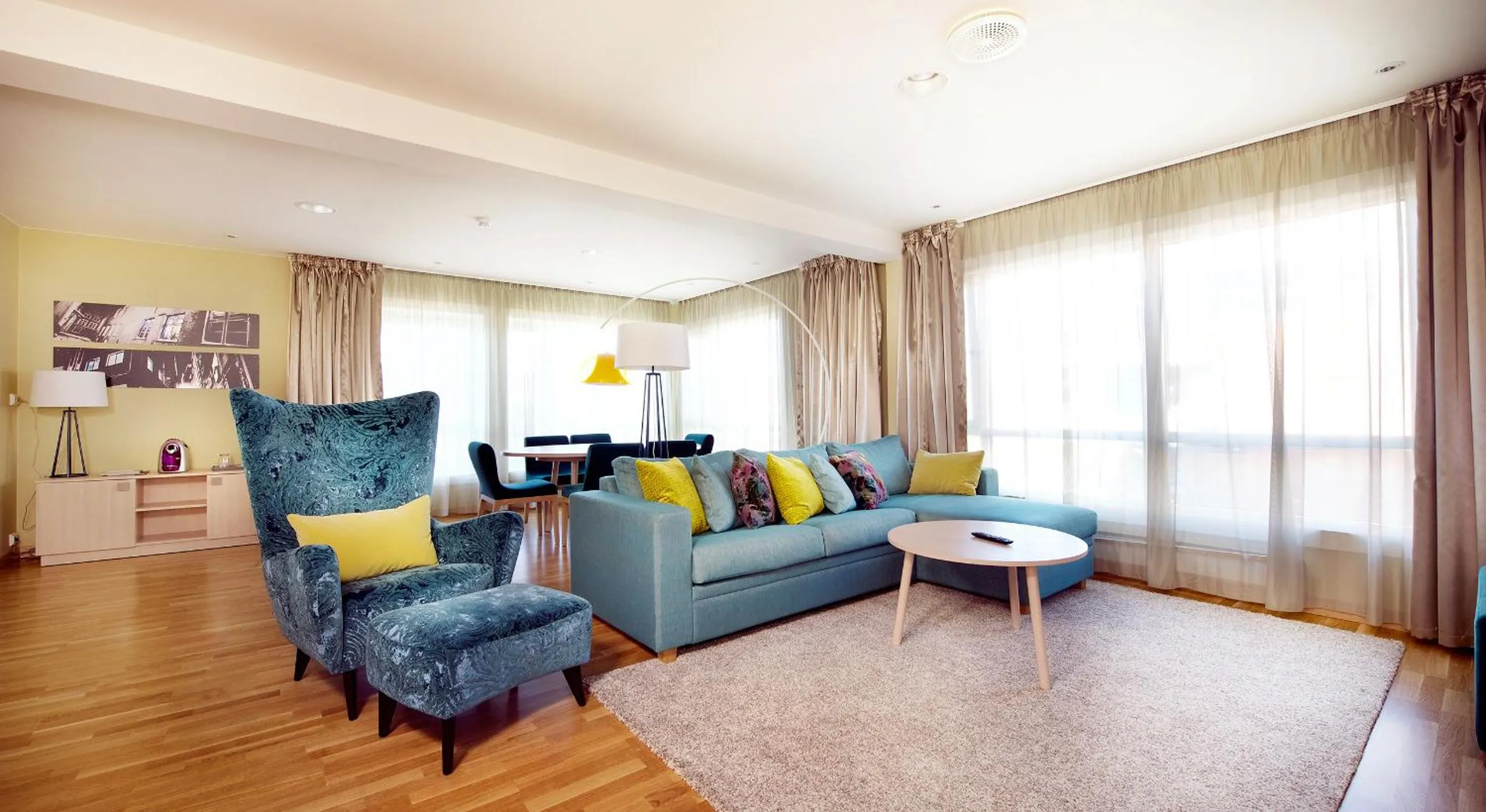 Living room in Clarion Collection Hotel Bryggeparken