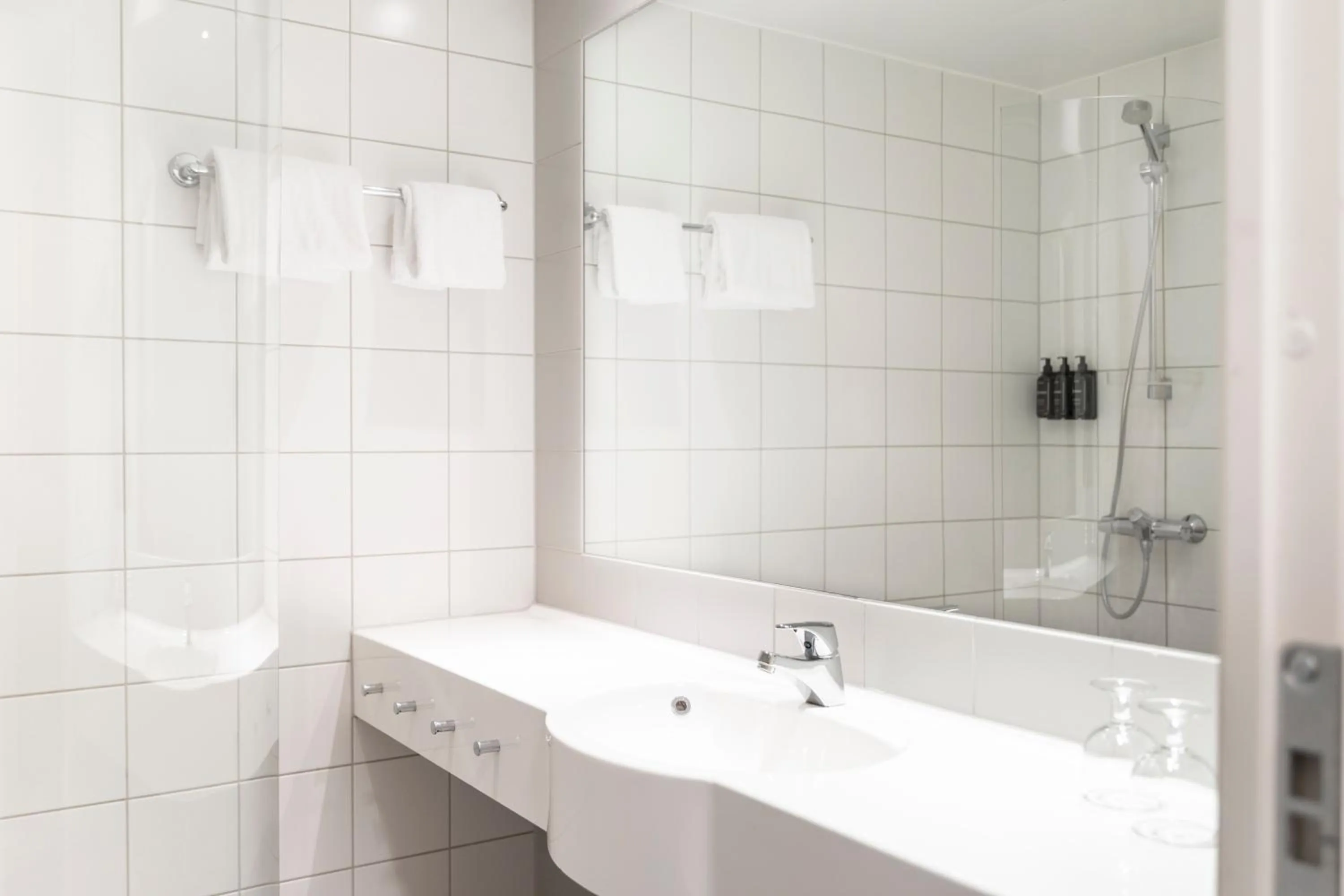 Bathroom in Home Hotel Bryggeparken