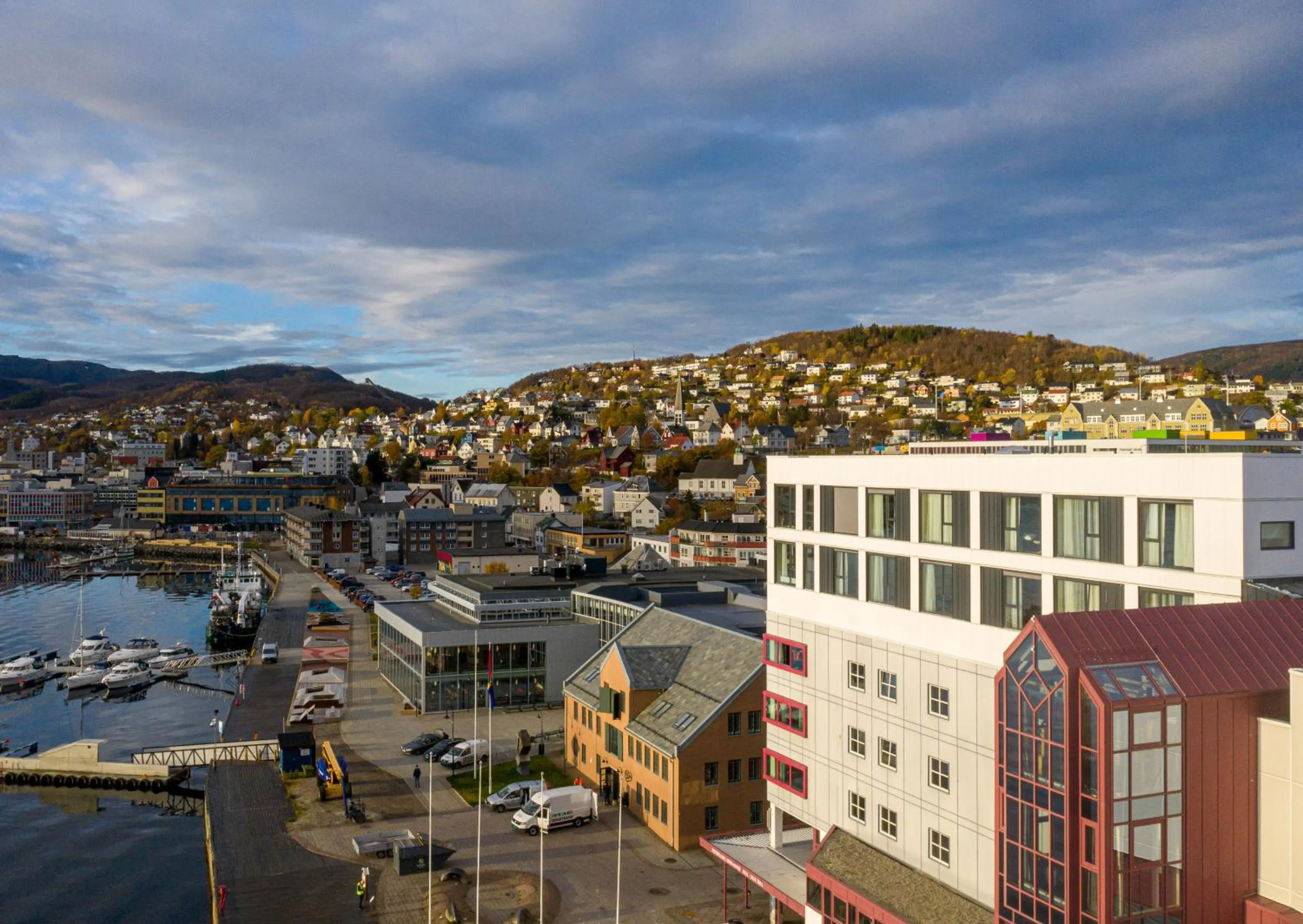 Property building in Home Hotel Arcticus