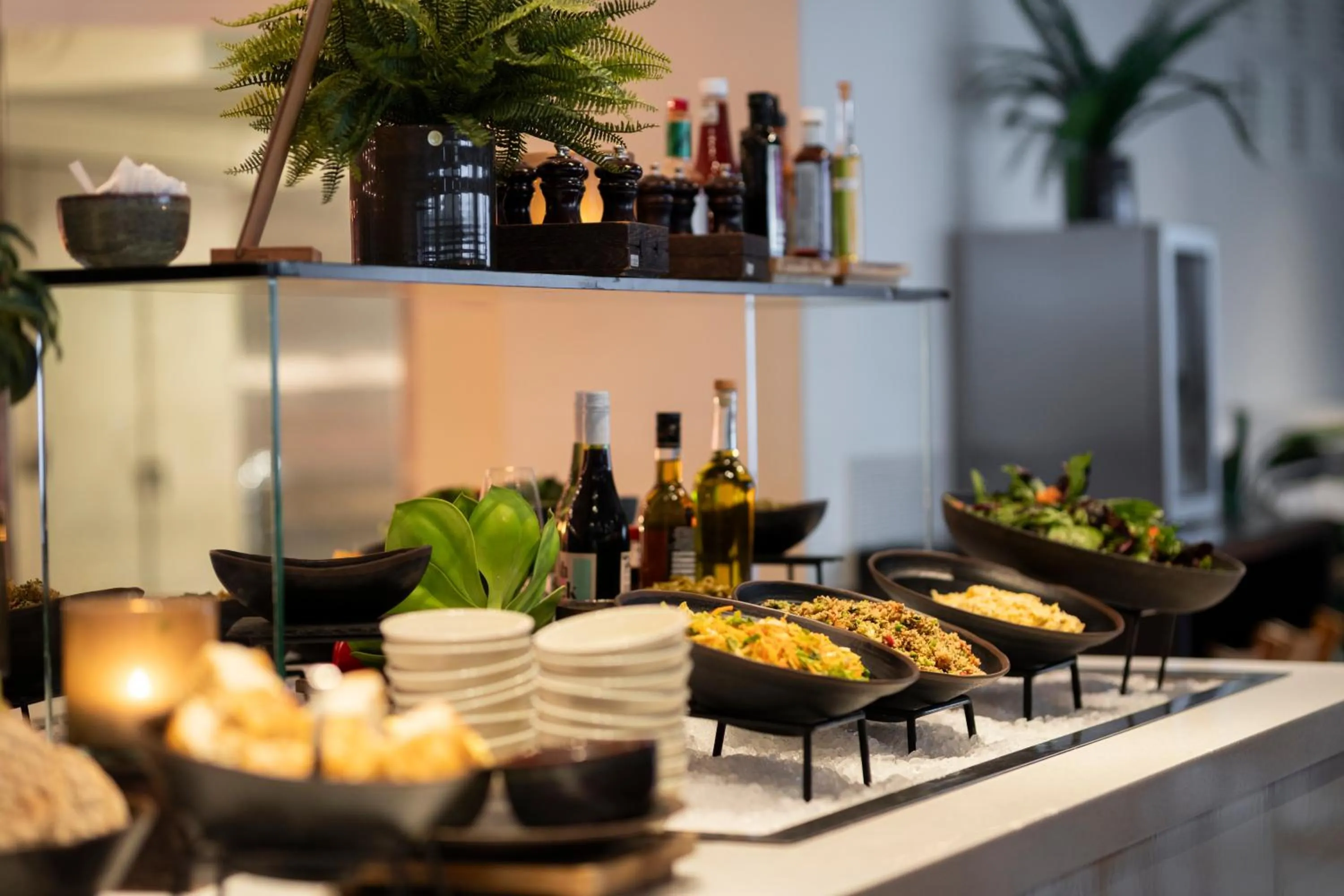 Restaurant/places to eat in Home Hotel Arcticus