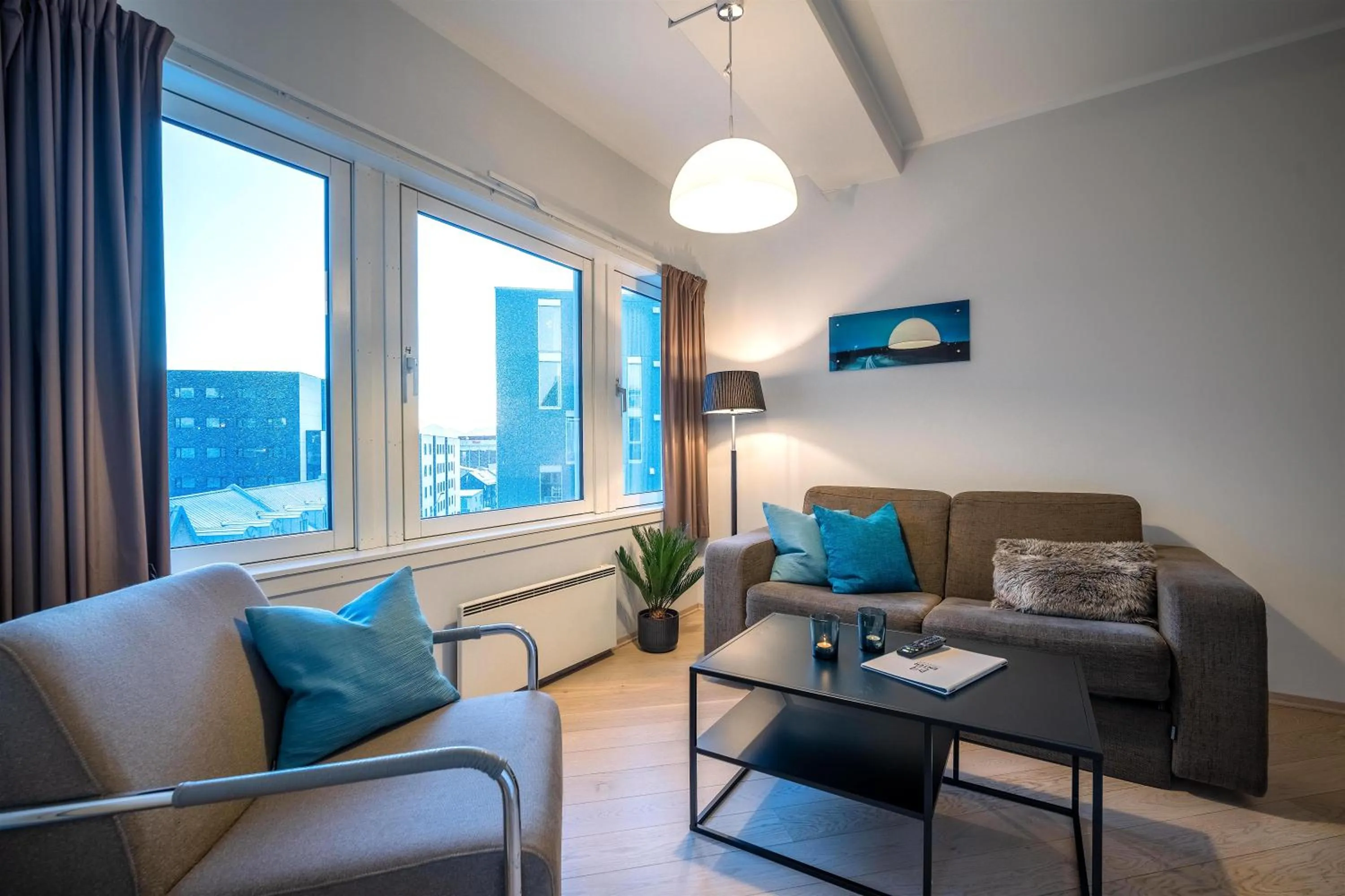 Living room in Enter City Hotel