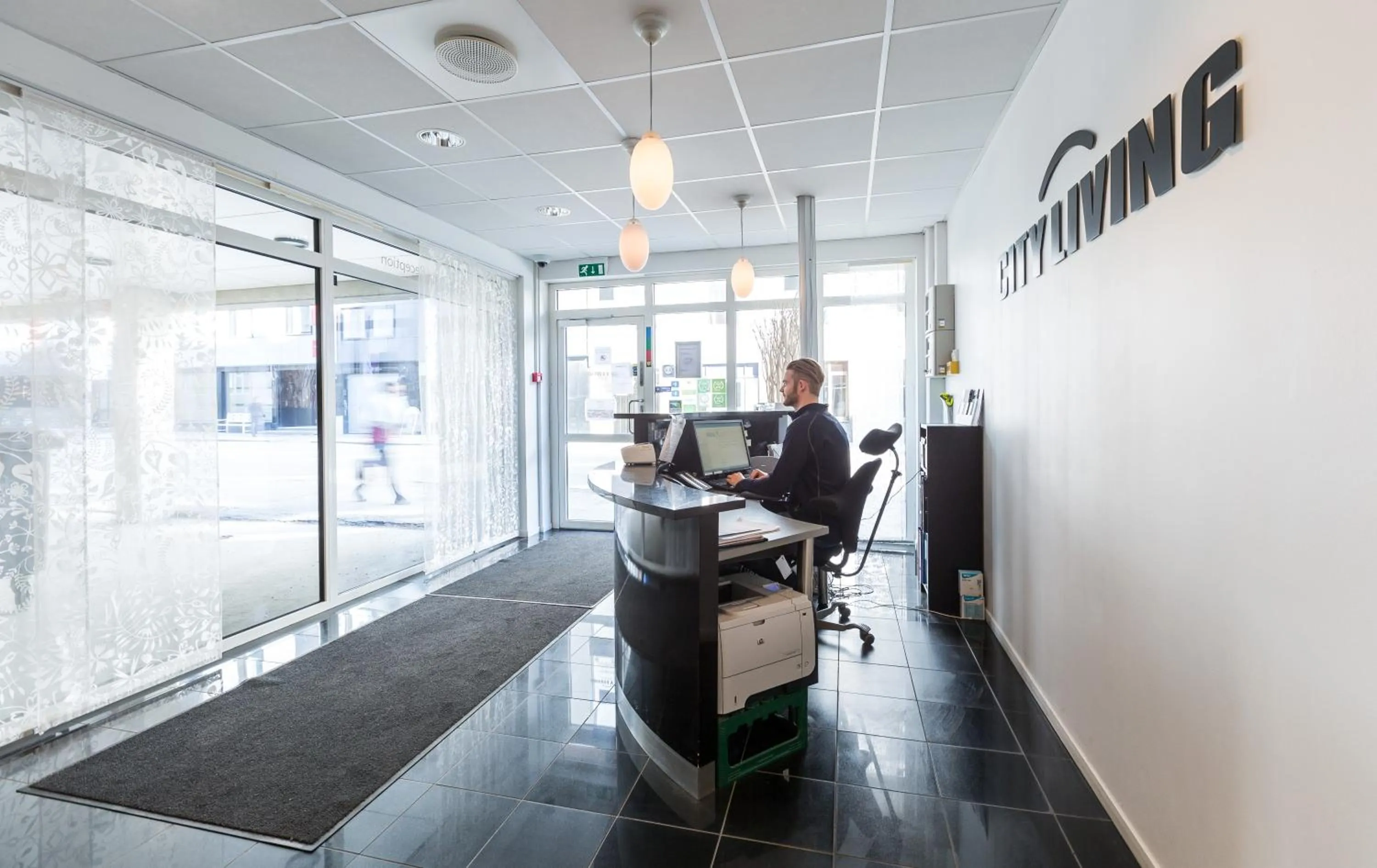 Lobby or reception in Enter City Hotel