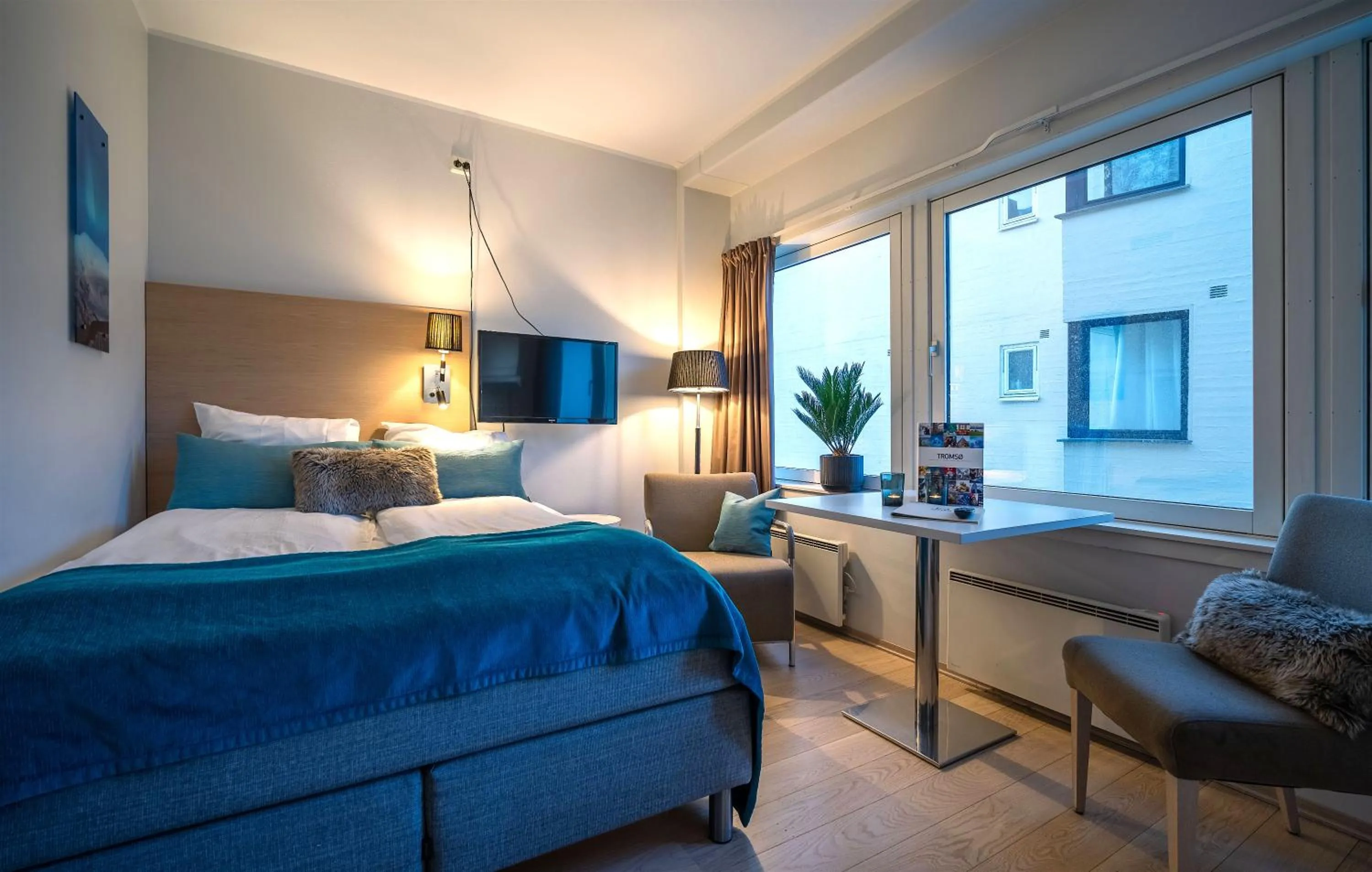 Photo of the whole room, Bed in Enter City Hotel