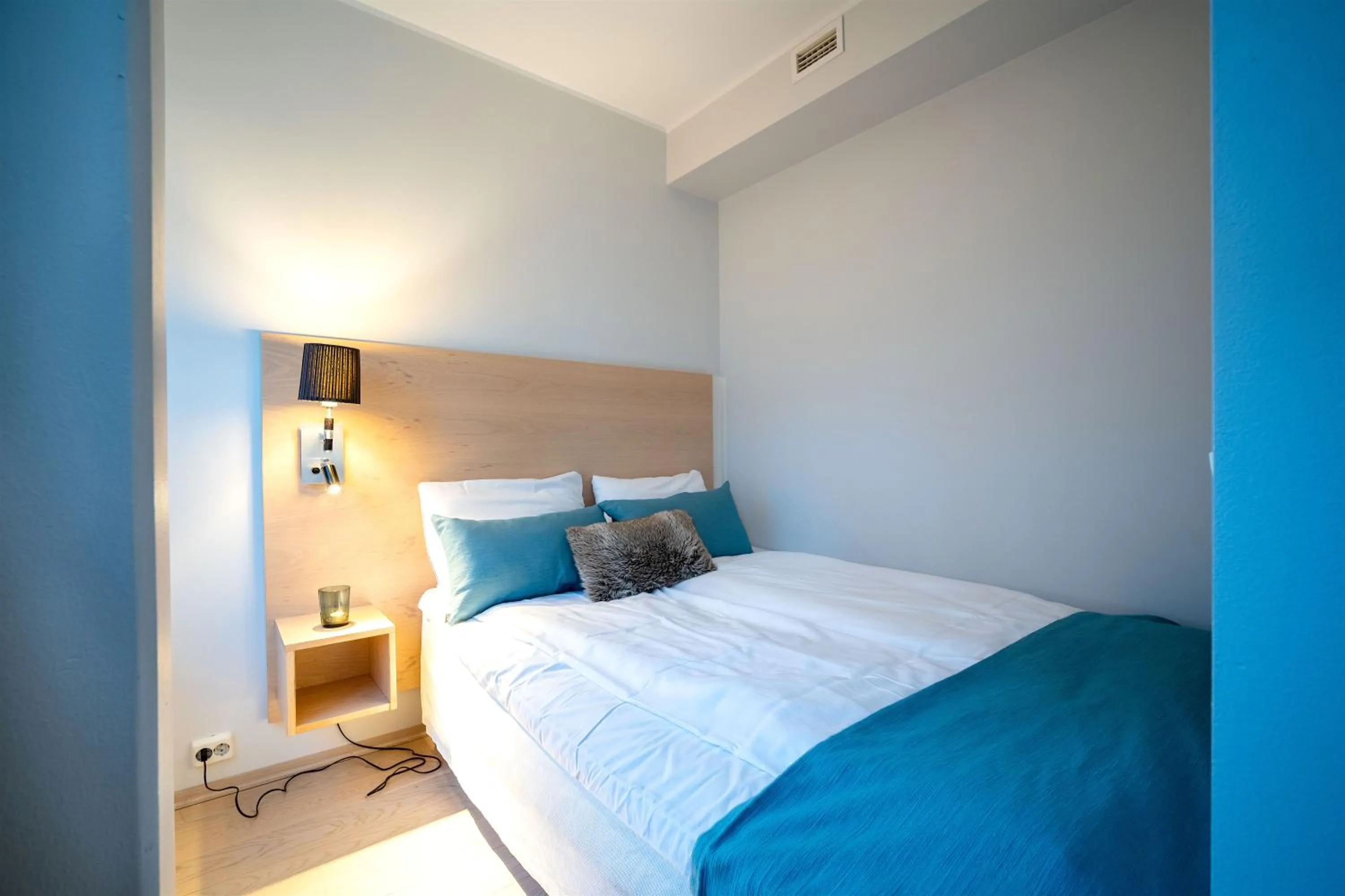 Bedroom, Bed in Enter City Hotel