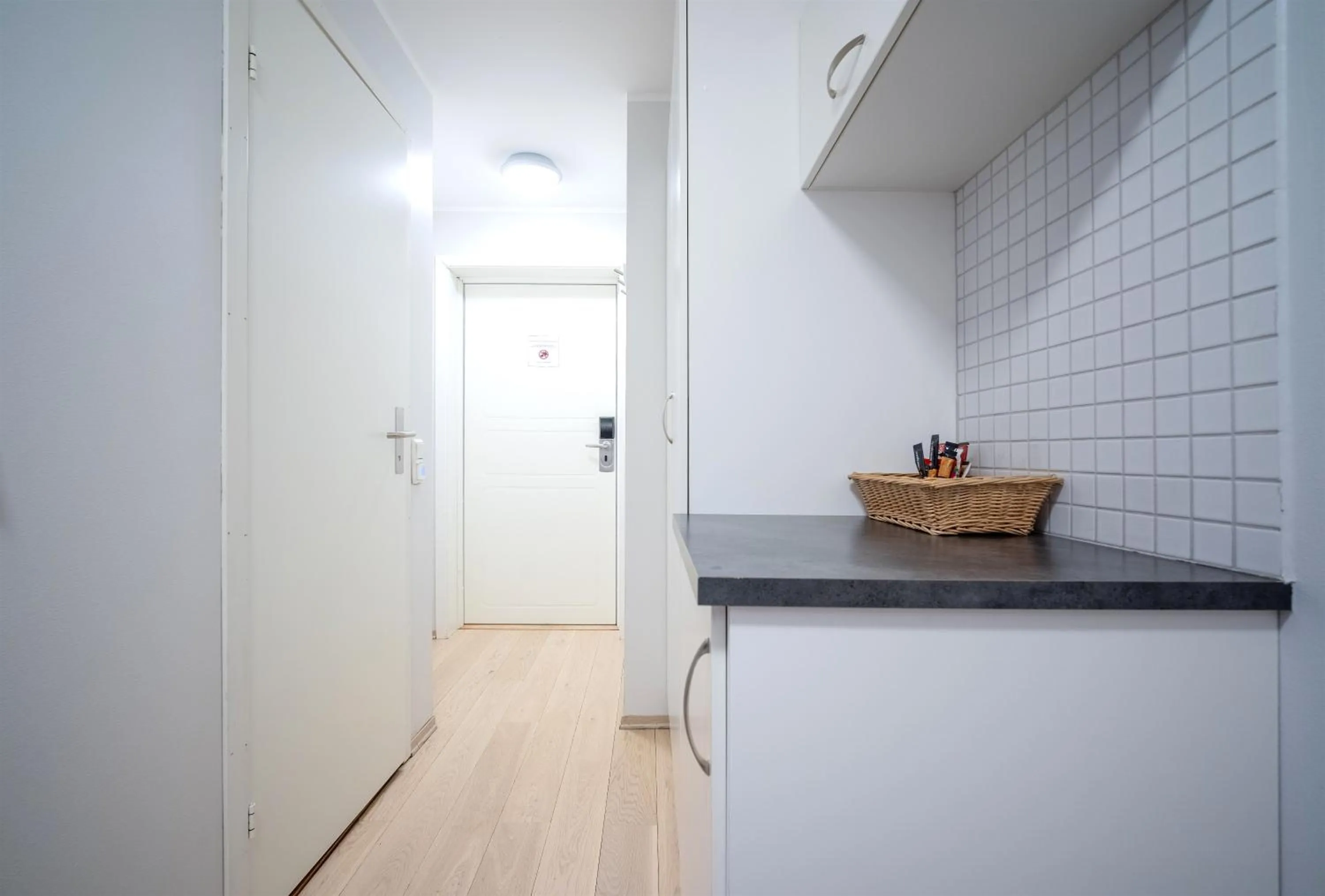 Kitchen or kitchenette in Enter City Hotel