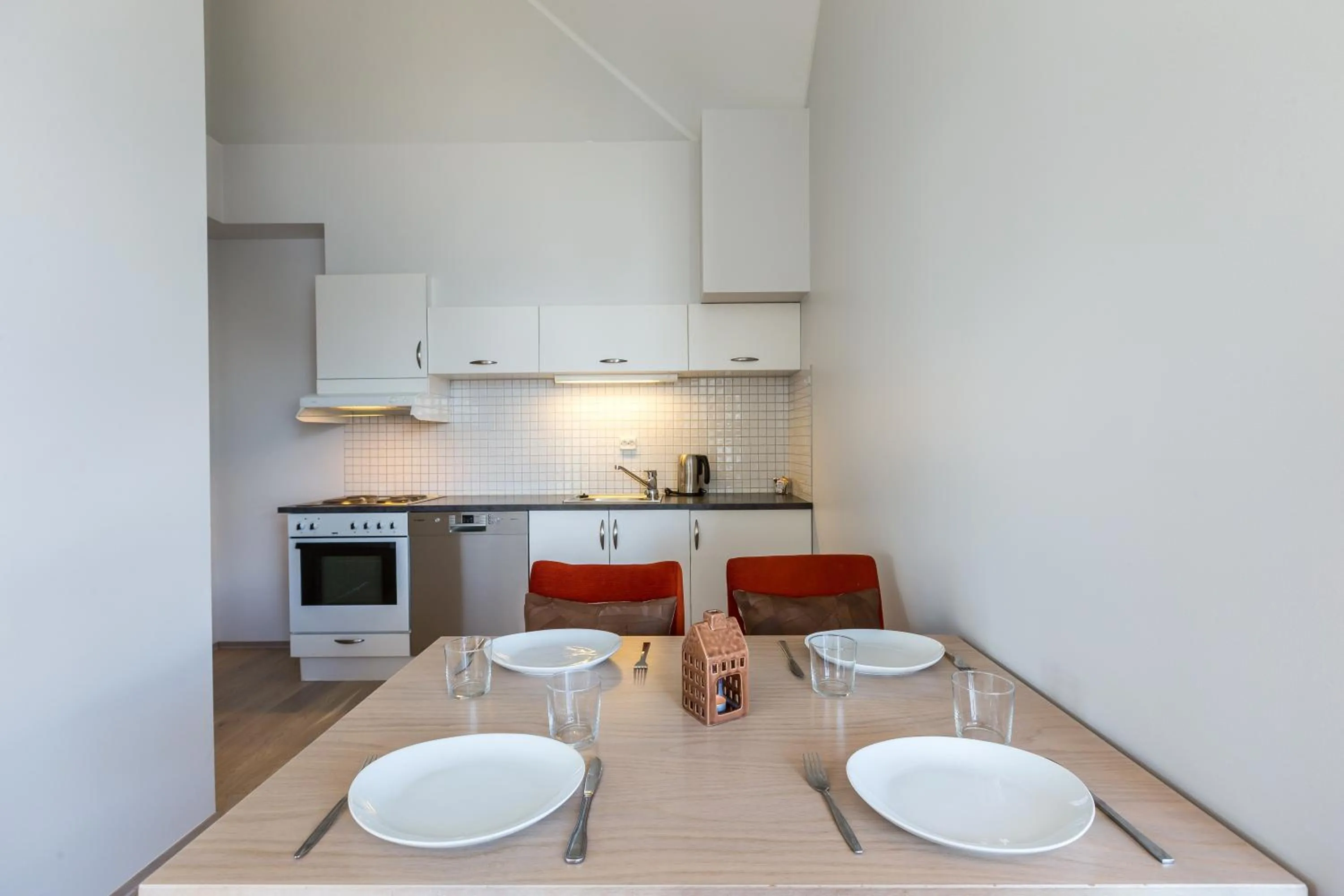 Kitchen or kitchenette in Enter City Hotel