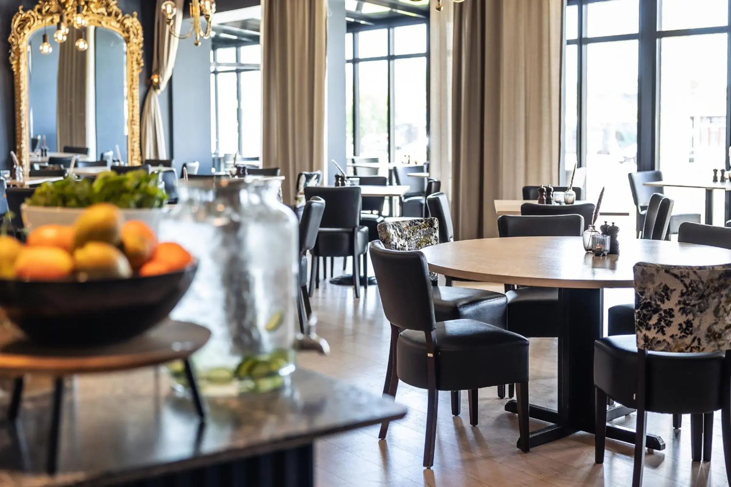 Restaurant/places to eat in Quality Hotel Grand Larvik Restaurant/places to eat in Quality Hotel Grand Larvik