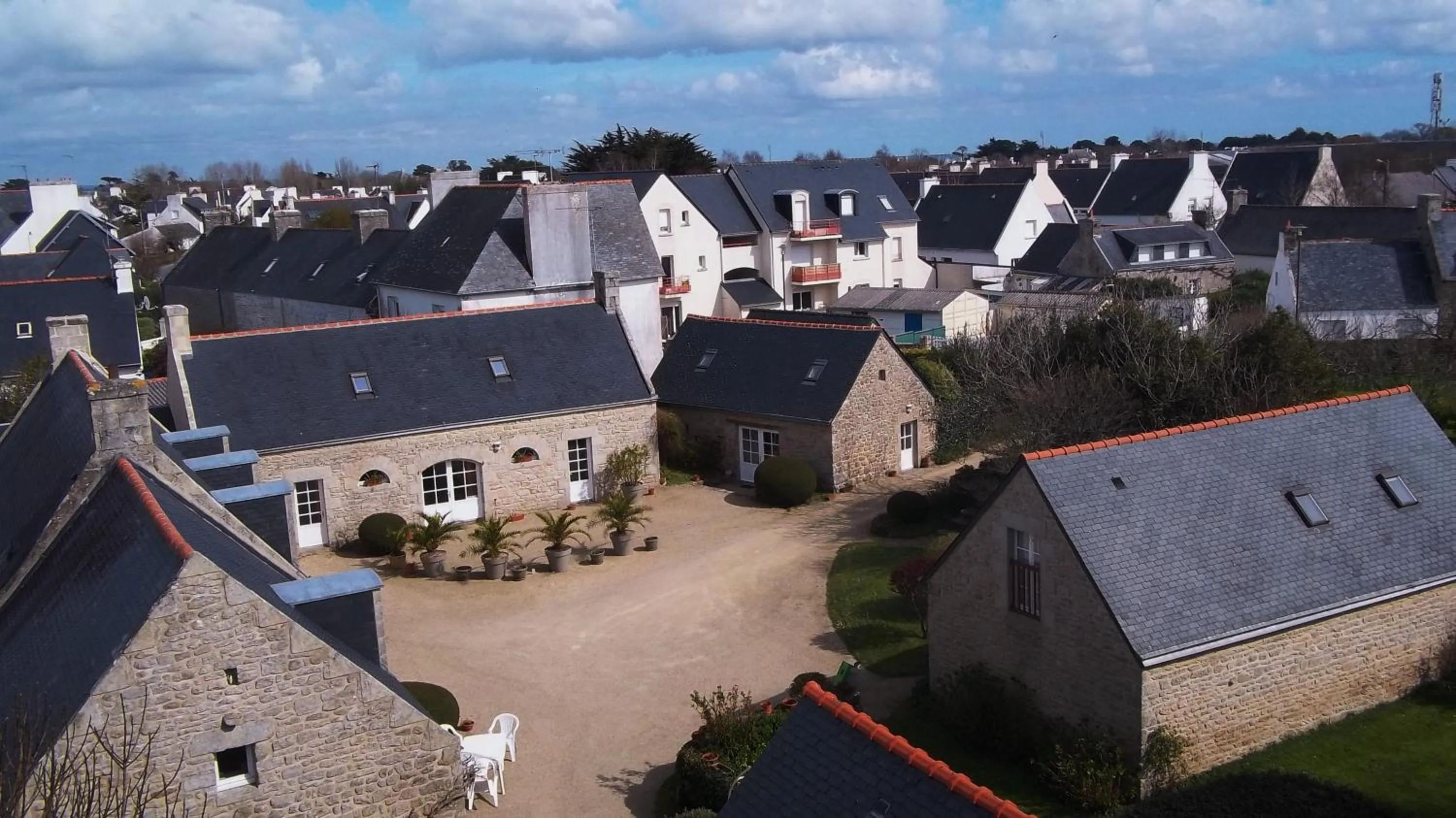 Double or Twin Room with Garden View in La Ferme de Poulpeye