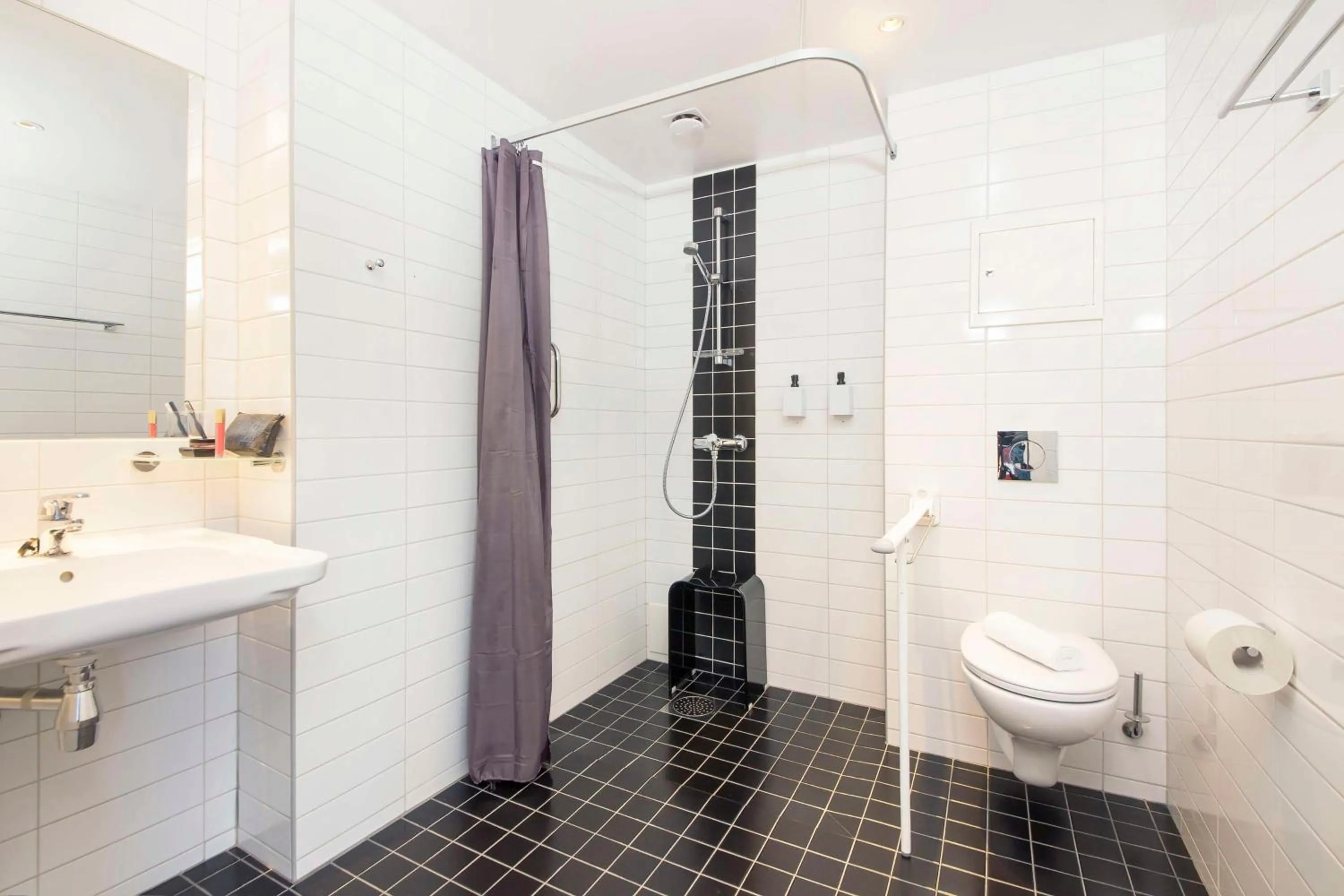 Bedroom in Scandic Hammerfest