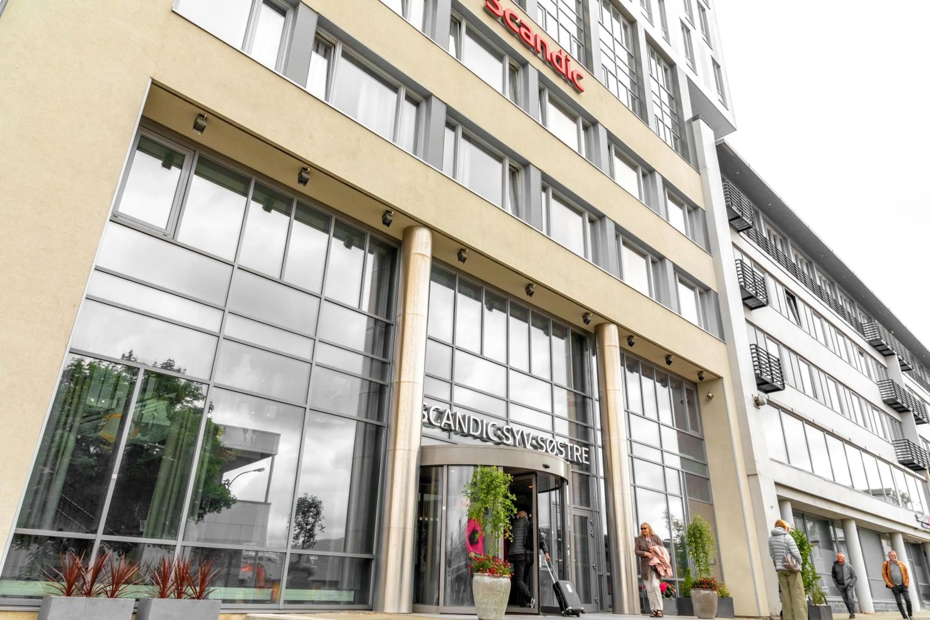 Facade/entrance in Scandic Syv Søstre