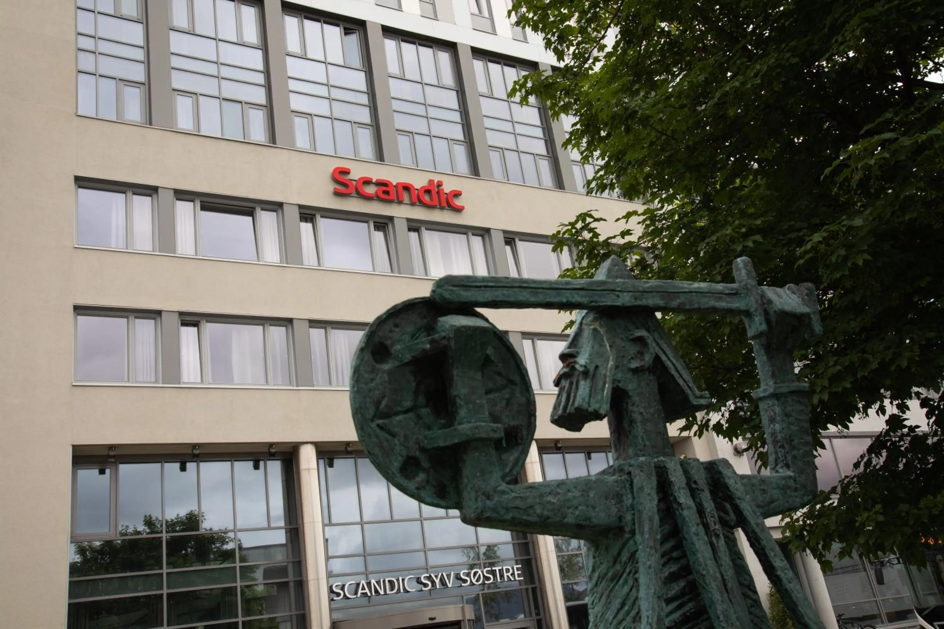 Facade/entrance in Scandic Syv Søstre