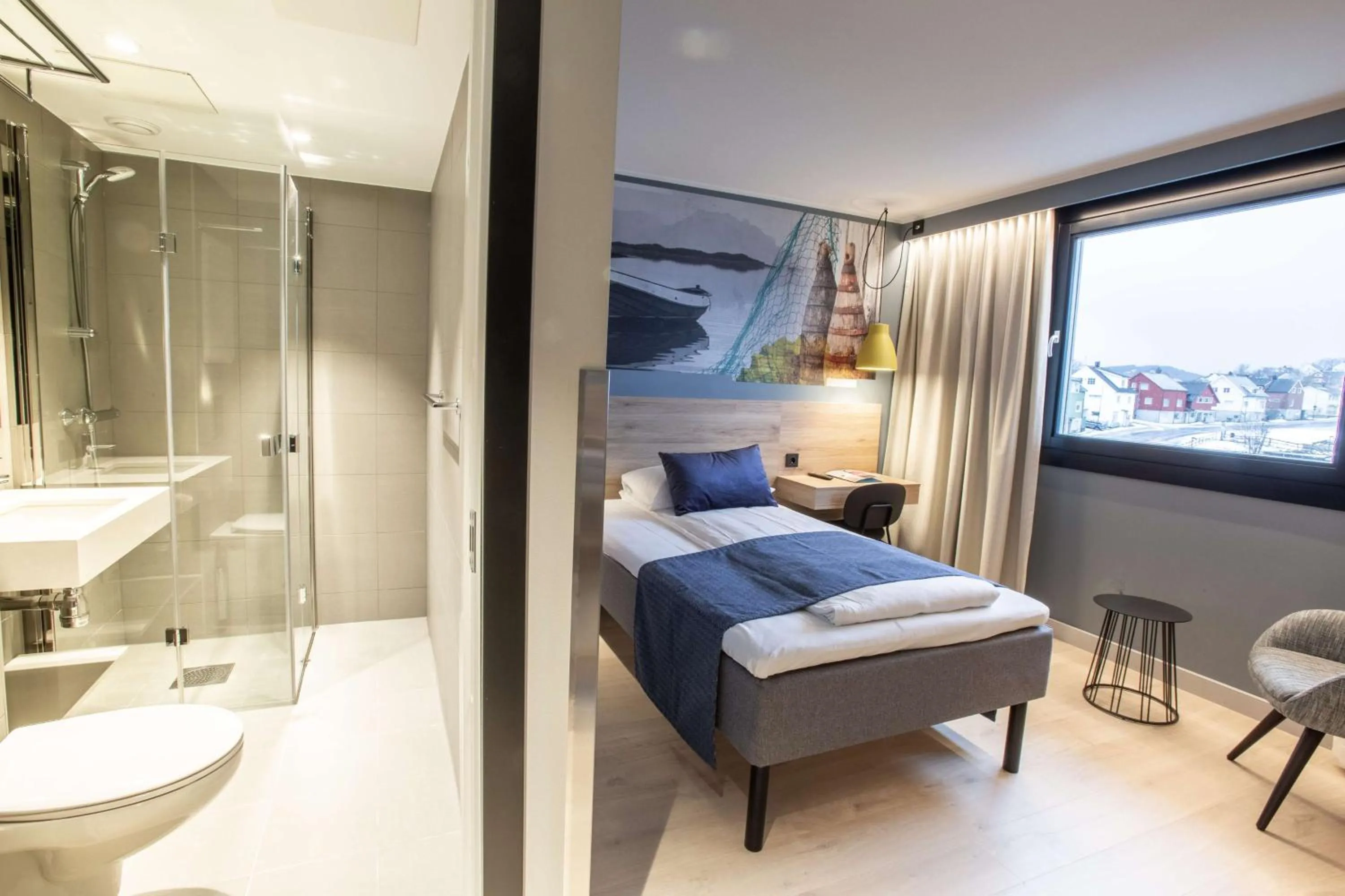 Bedroom, Bed in Scandic Syv Søstre