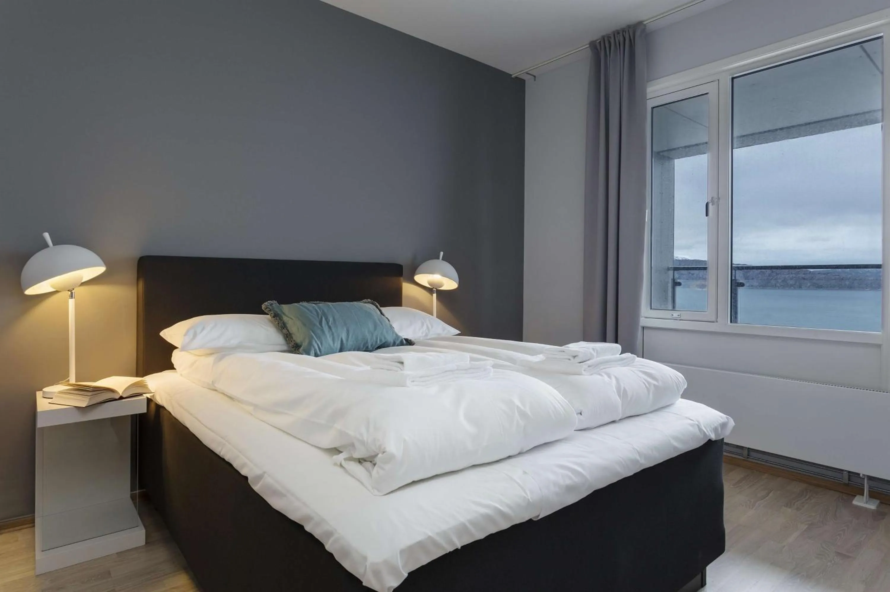 Bedroom, Bed in Scandic Syv Søstre