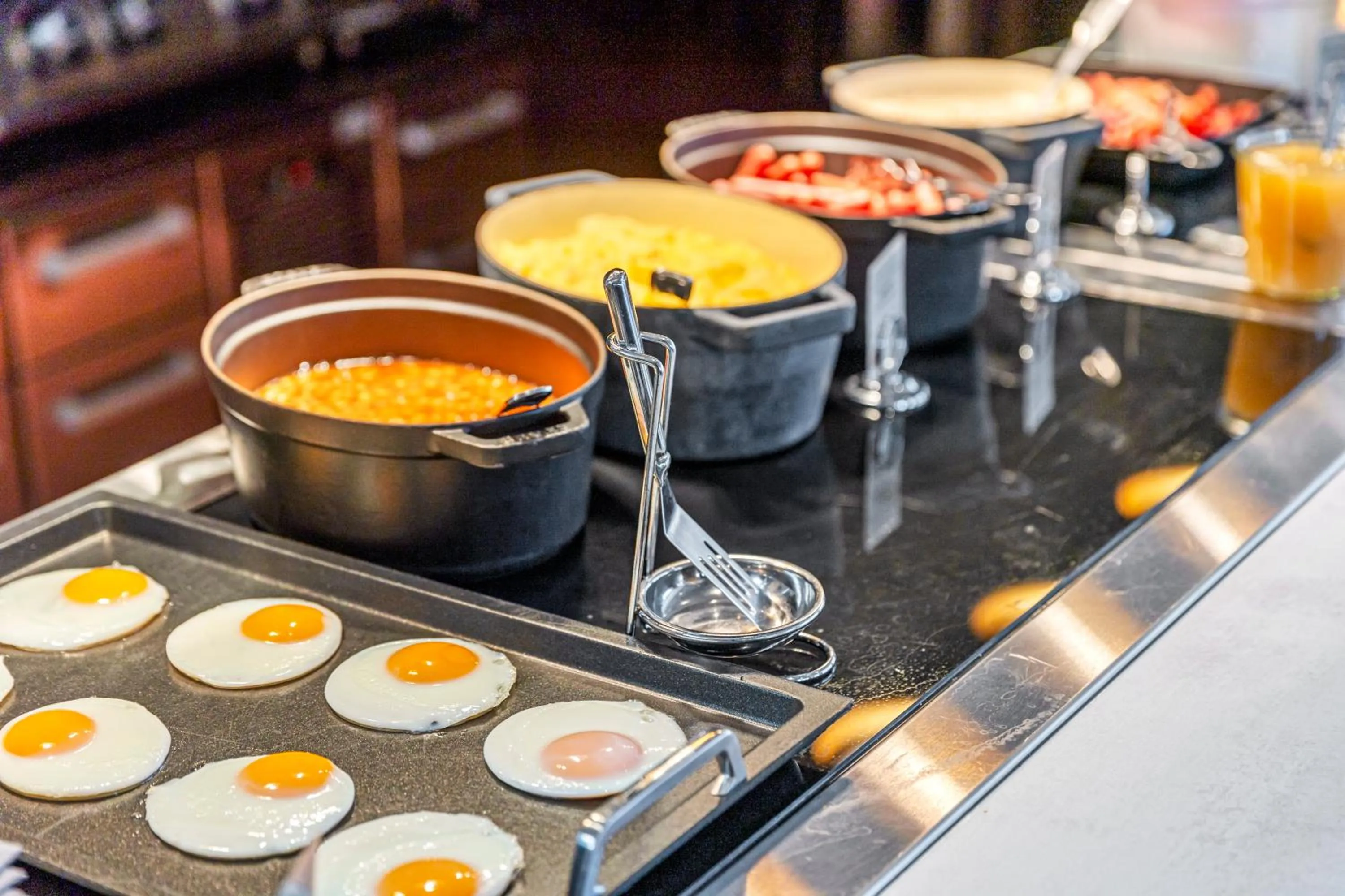 Buffet breakfast in Clarion Collection Hotel Grimstad