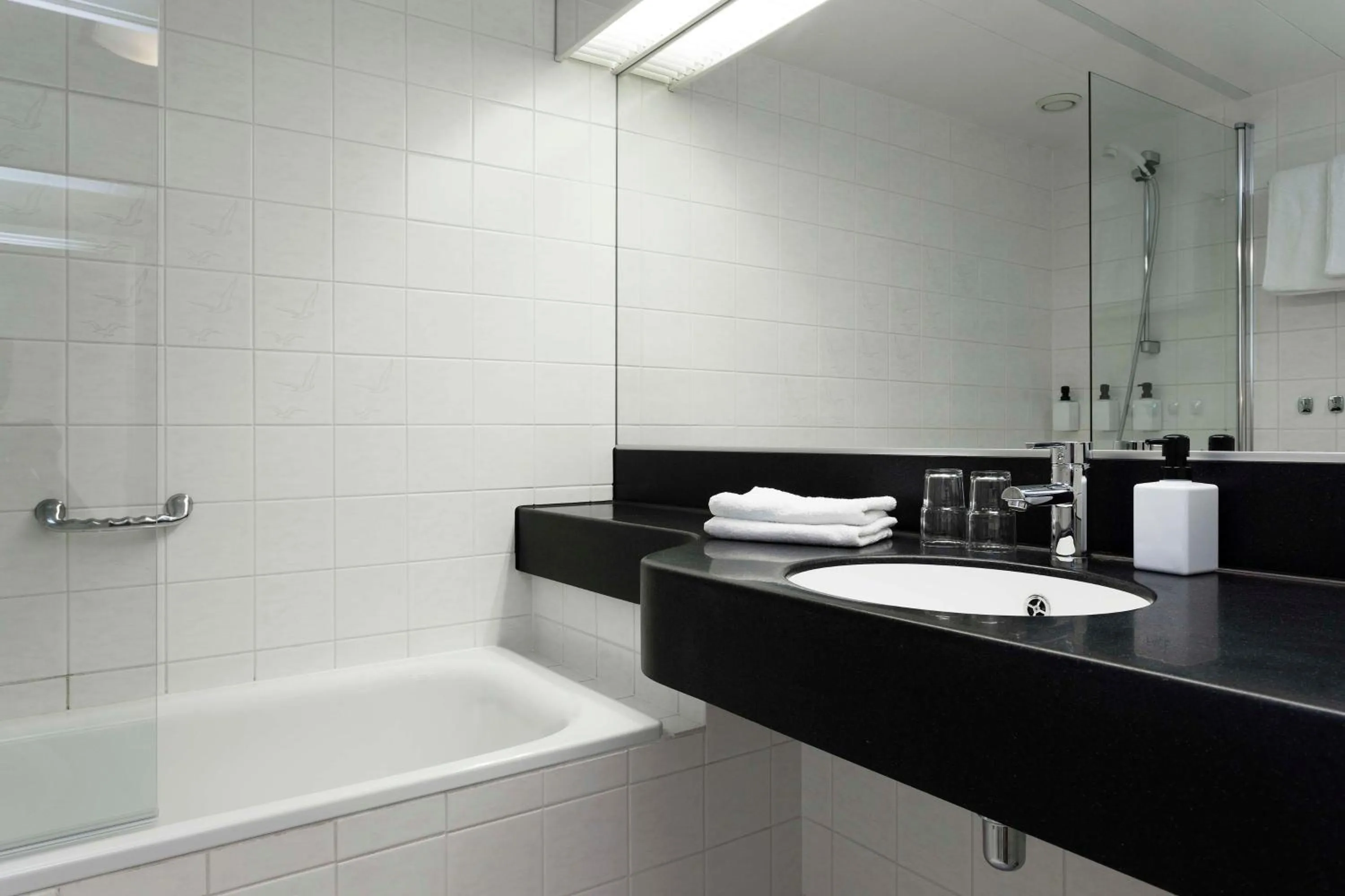 Bathroom in Scandic Kirkenes